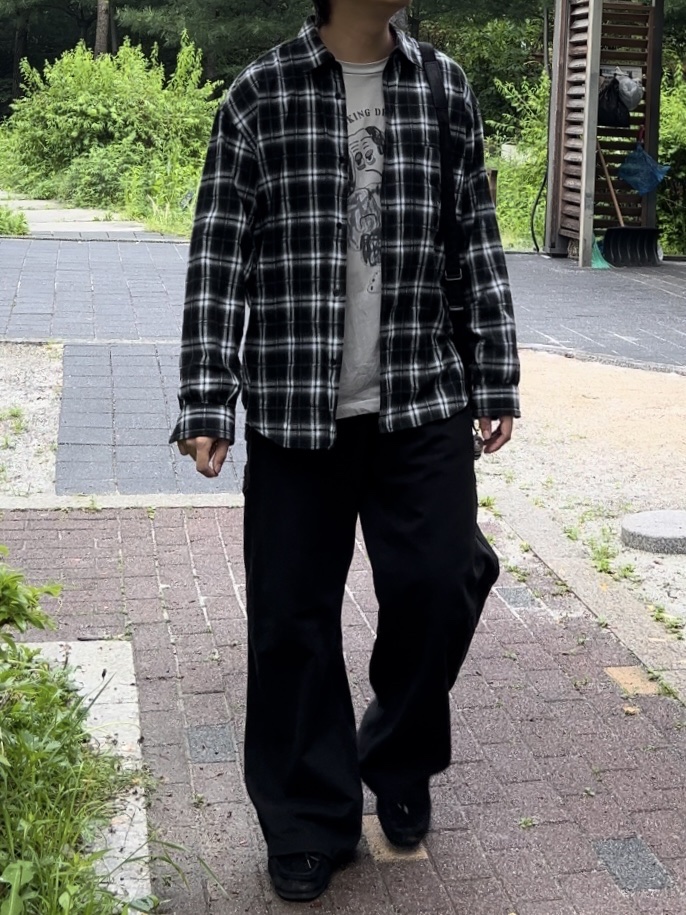 Polyteru x HANK Gosima Pants Washed Black - 24SS, [프리오더] Polyteru Wallabee Shoes Woven Black 착용 스타일 - 1