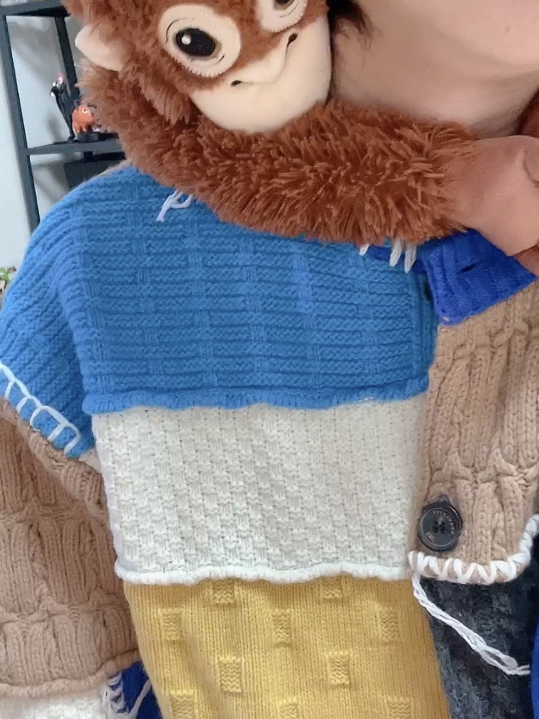 Zara x Ader Error Patchwork Oversize Knit Cardigan Multicolor 착용 스타일