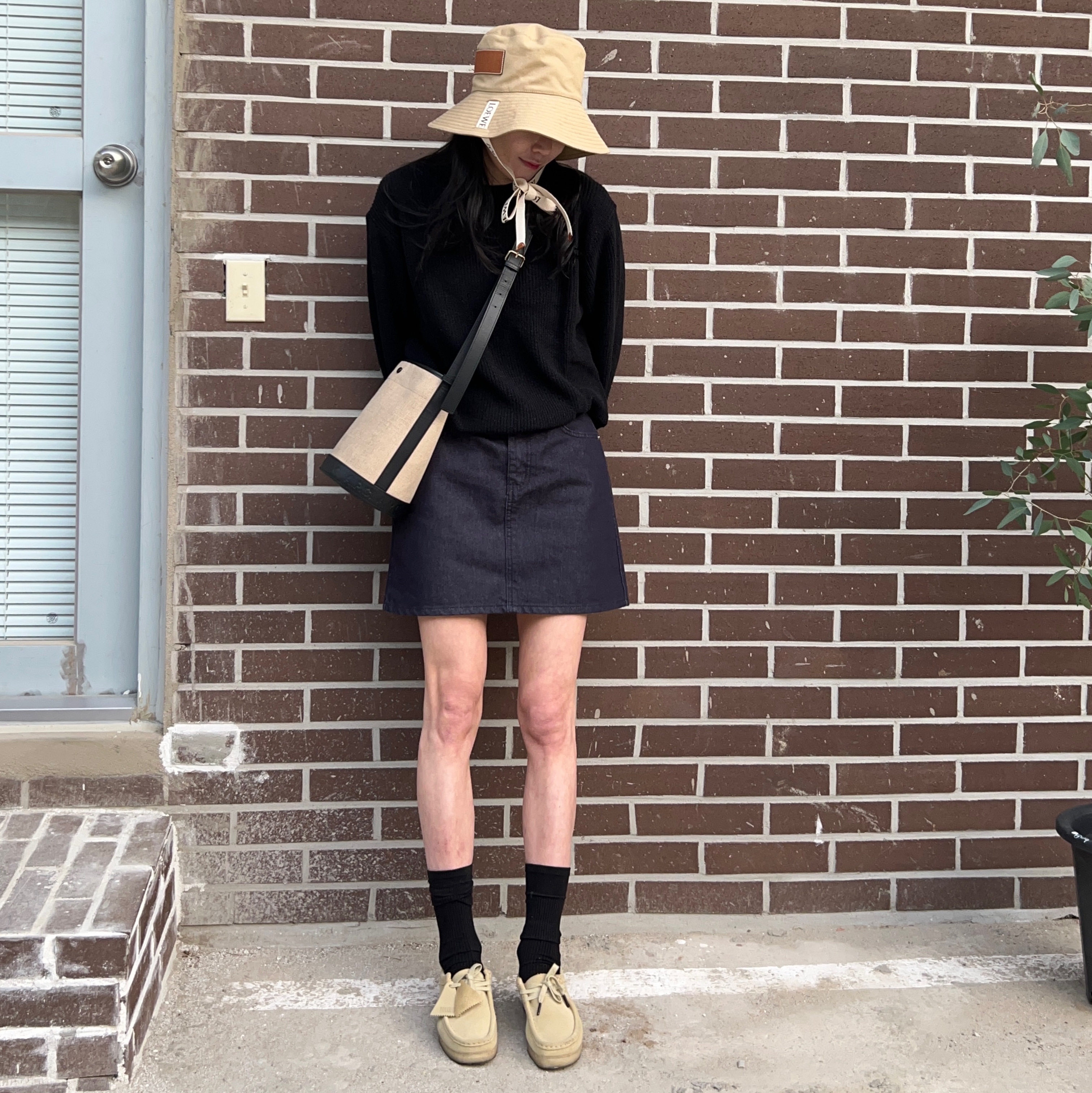 (W) Clarks Wallabee Maple Suede 착용 스타일