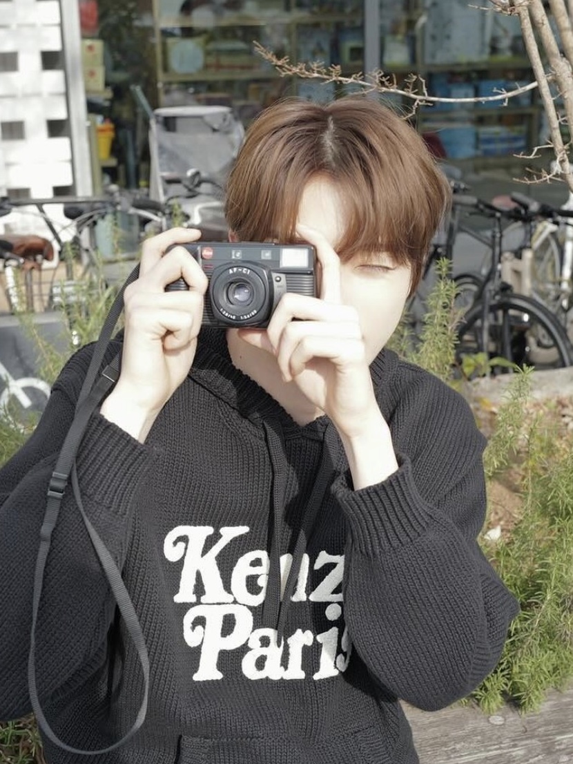 Kenzo x Verdy Knit Hoodie Black 착용 스타일 - 3