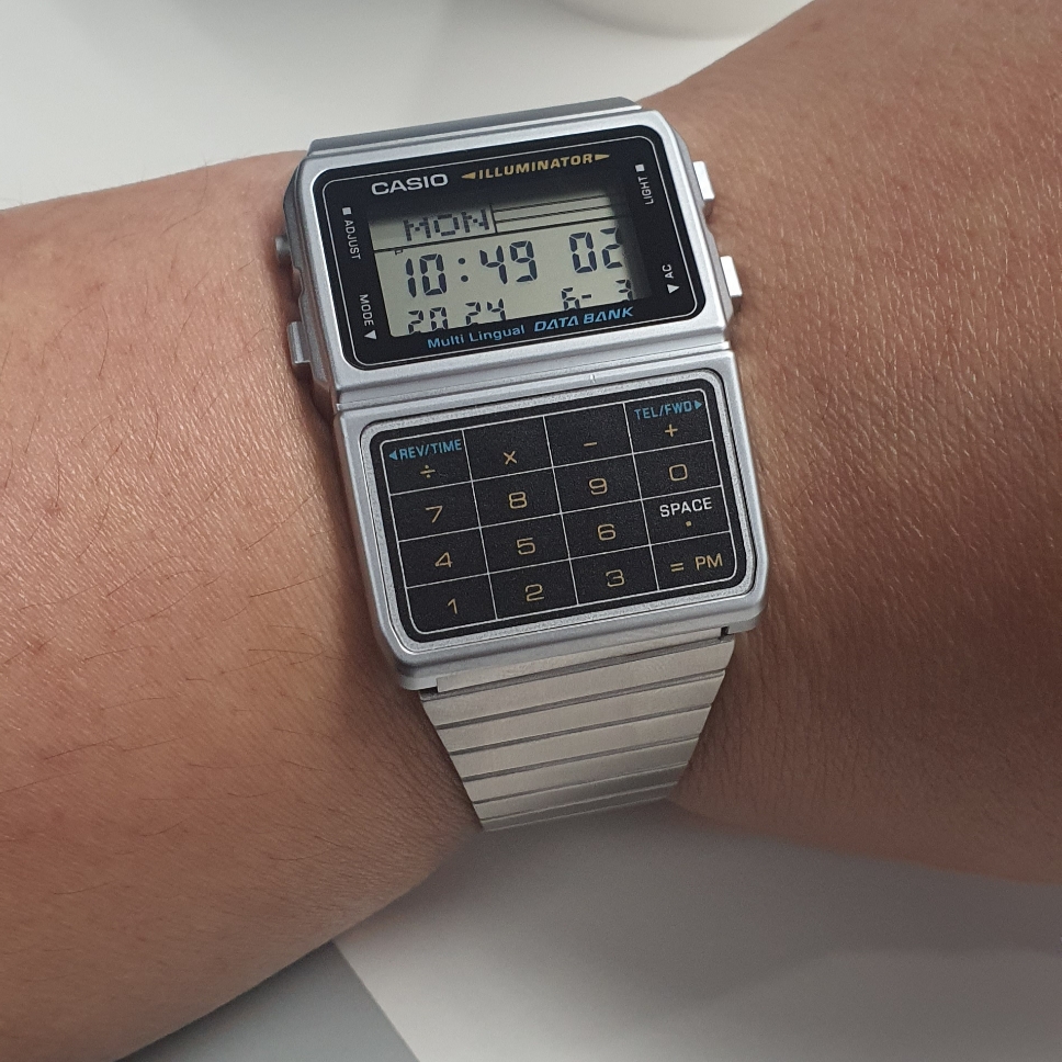 Casio DBC-611-1DF 착용 스타일