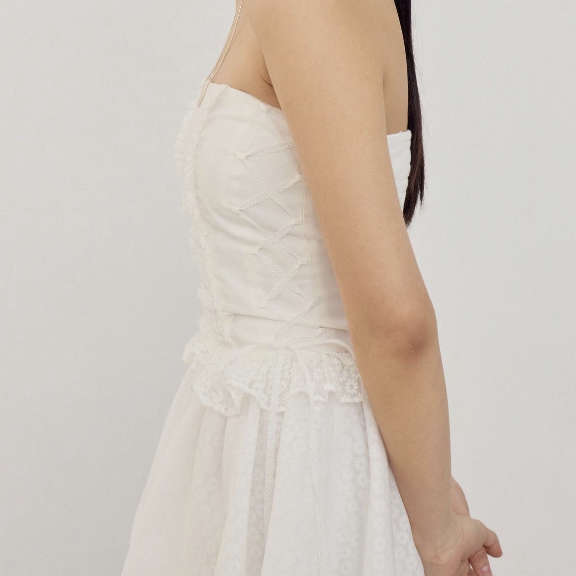 [KREAM 단독 / 예약 배송] FLETTA 89 Lace Top Dress Mini 착용 스타일