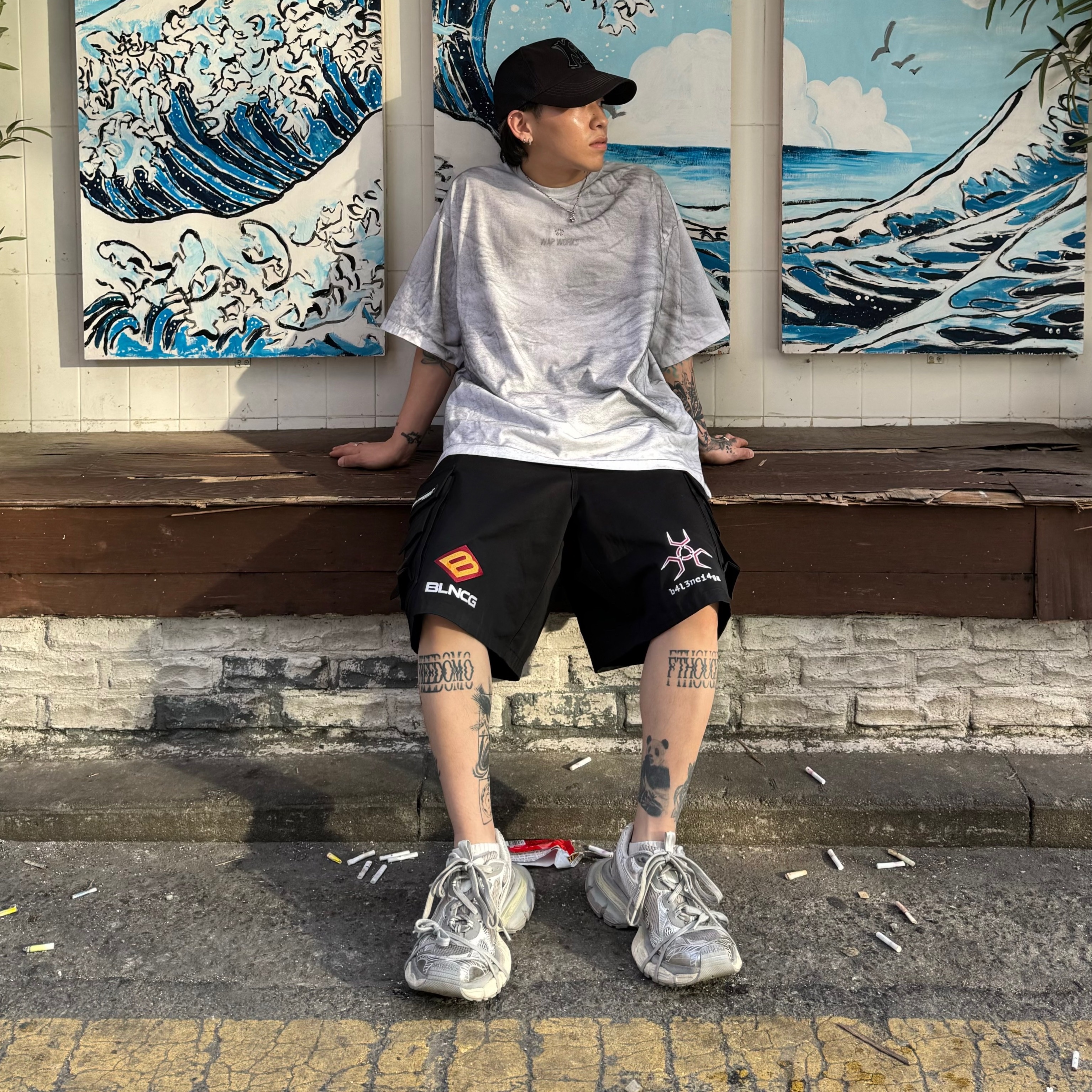 Balenciaga 3XL Sneakers Light Beige 착용 스타일 - 2