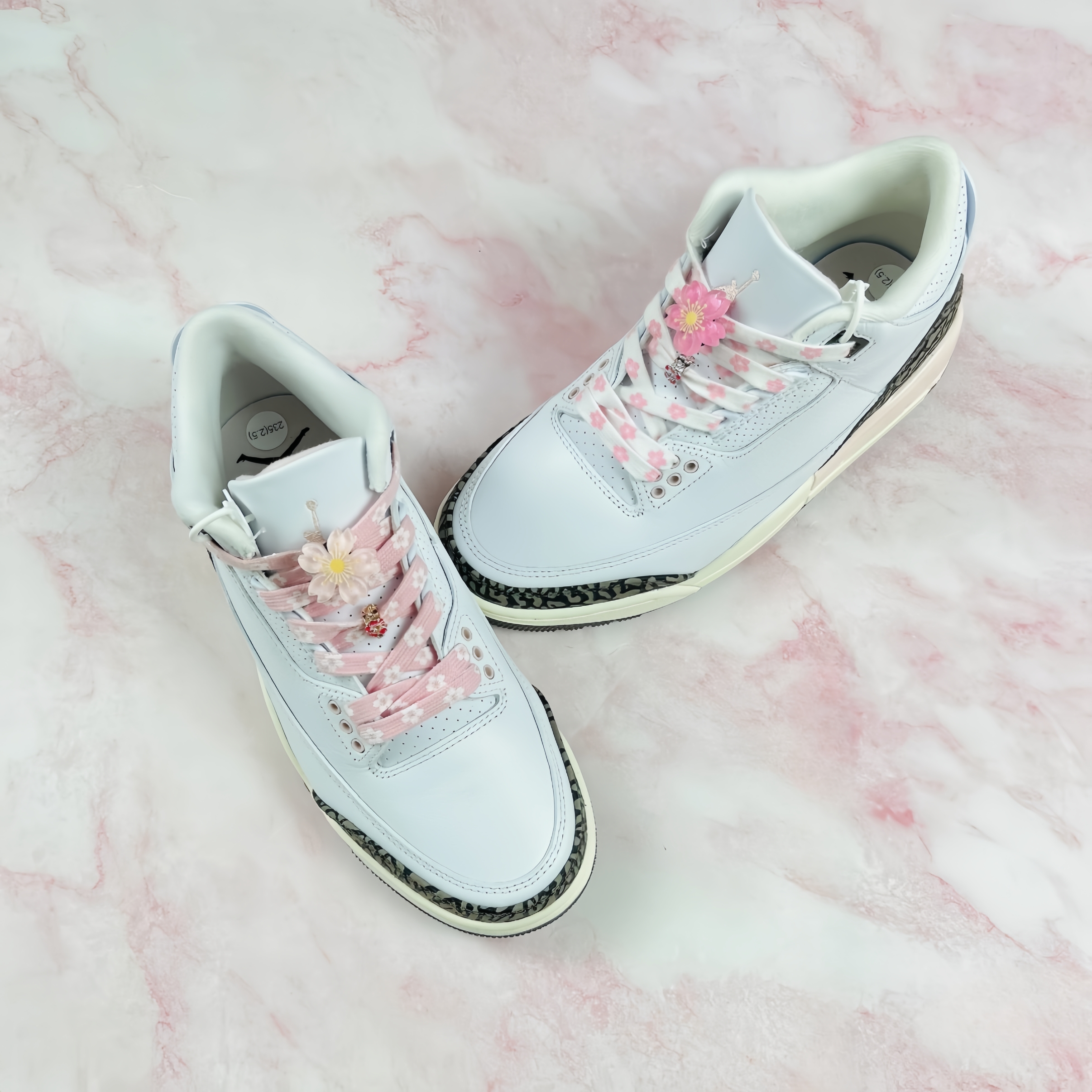 Jordan 3 Retro White Cement Reimagined 착용 스타일