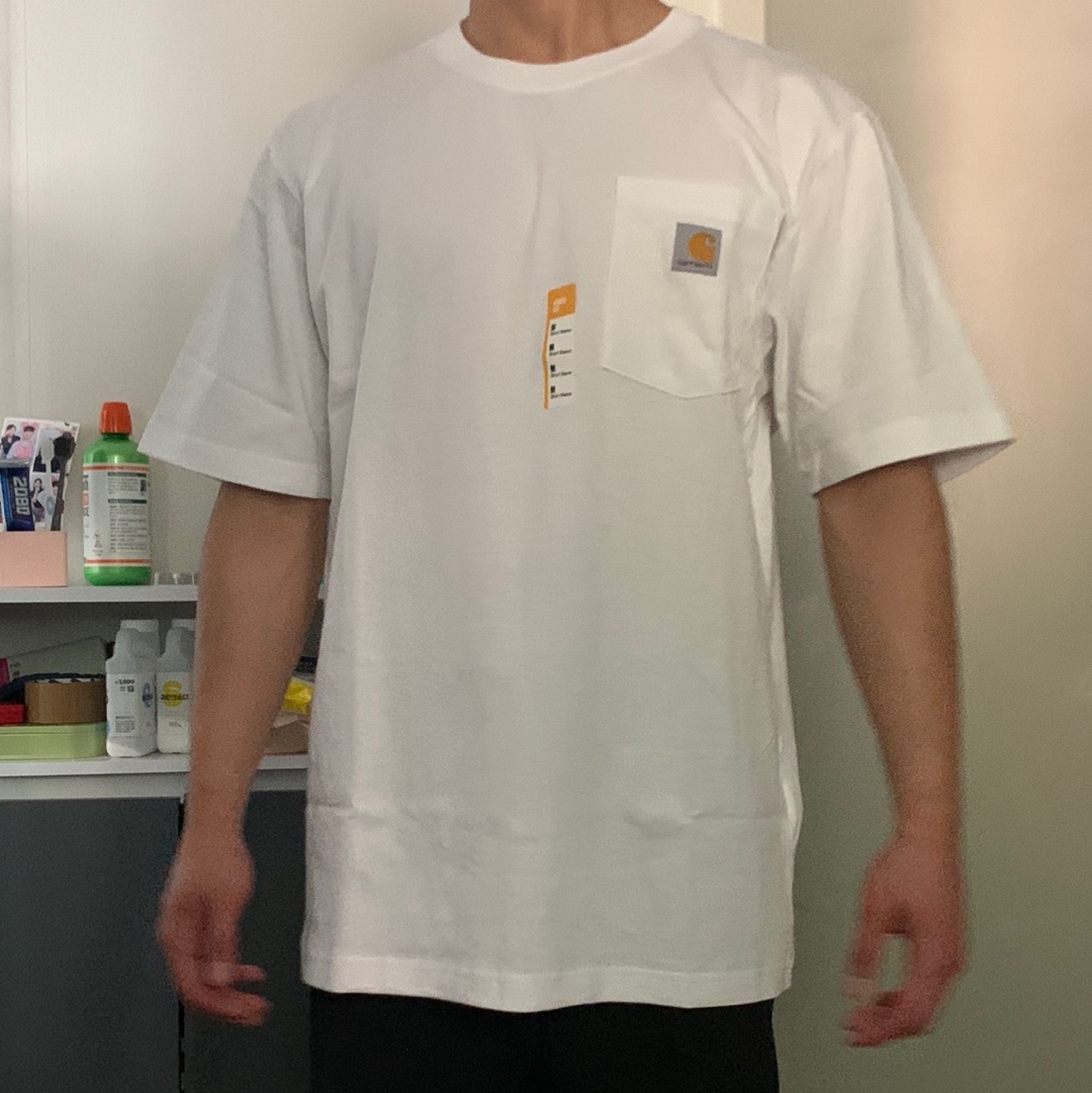 Carhartt Loose Fit Heavyweight Regular Short Sleeve Pocket T-Shirt White 착용 스타일