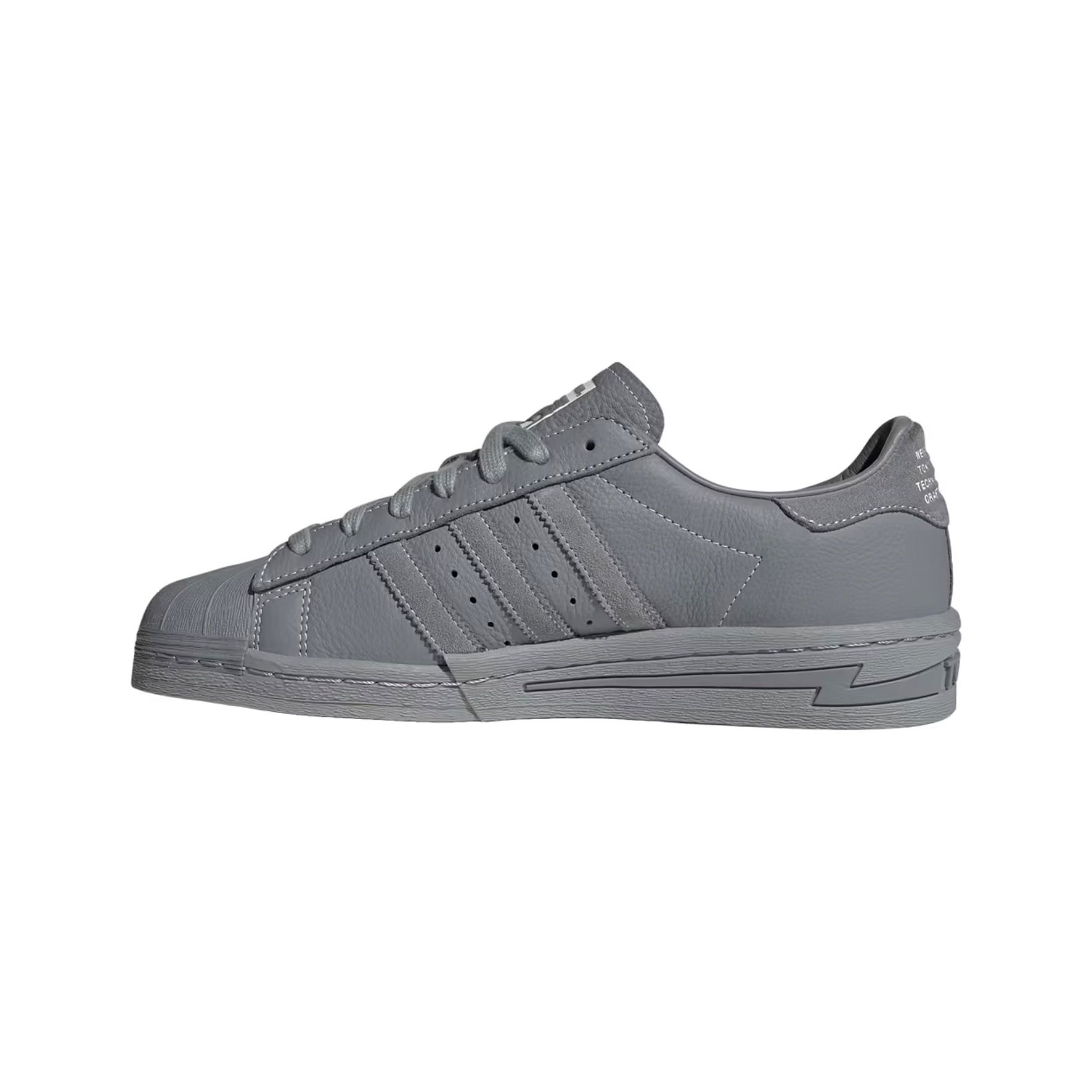Adidas x Neighborhood Superstar 2024 Grey Cloud White 착용 스타일 - 3