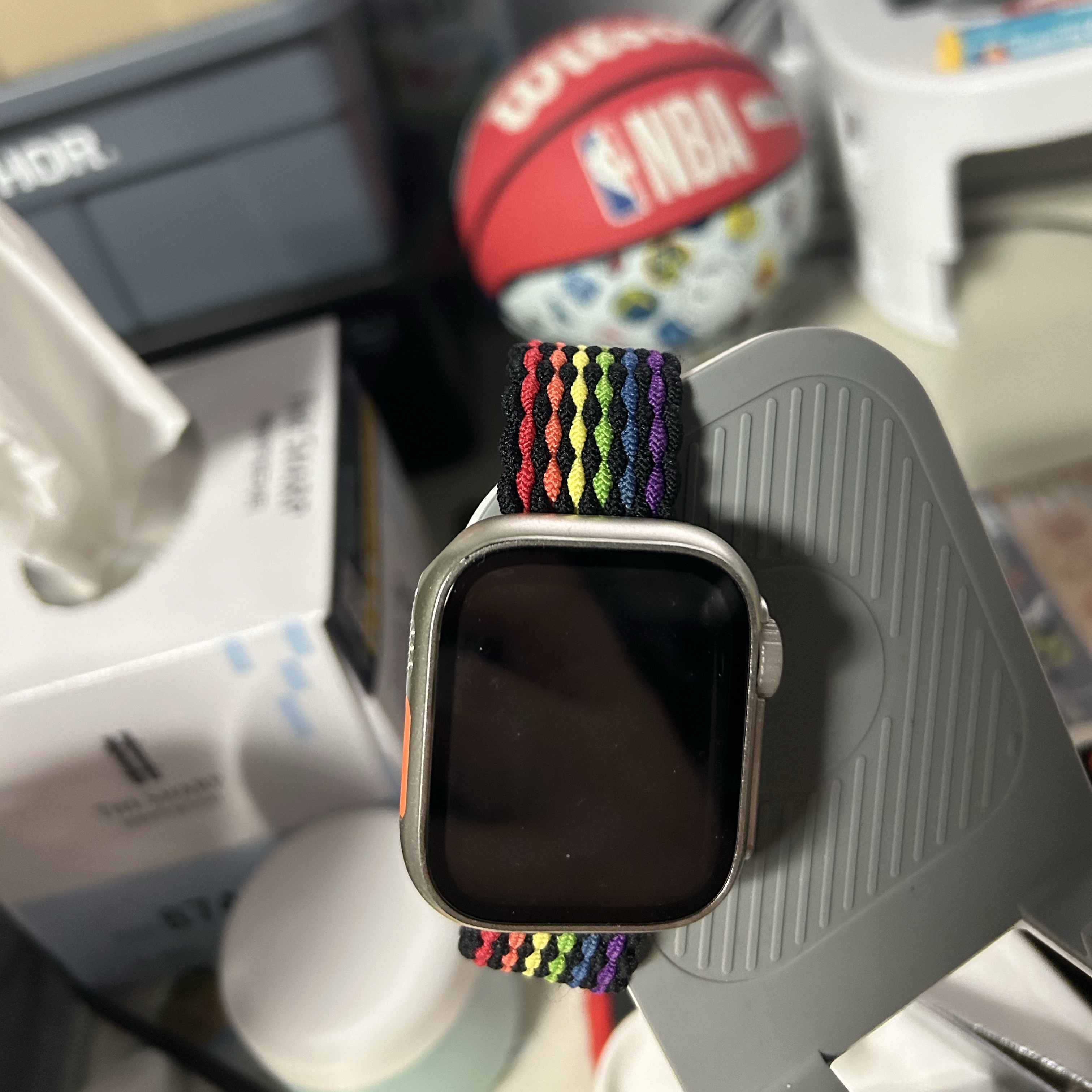 Apple Watch SE 2023 44mm GPS Midnight Aluminium Case with Sport Band S/M Midnight (Korean Ver.) 착용 스타일