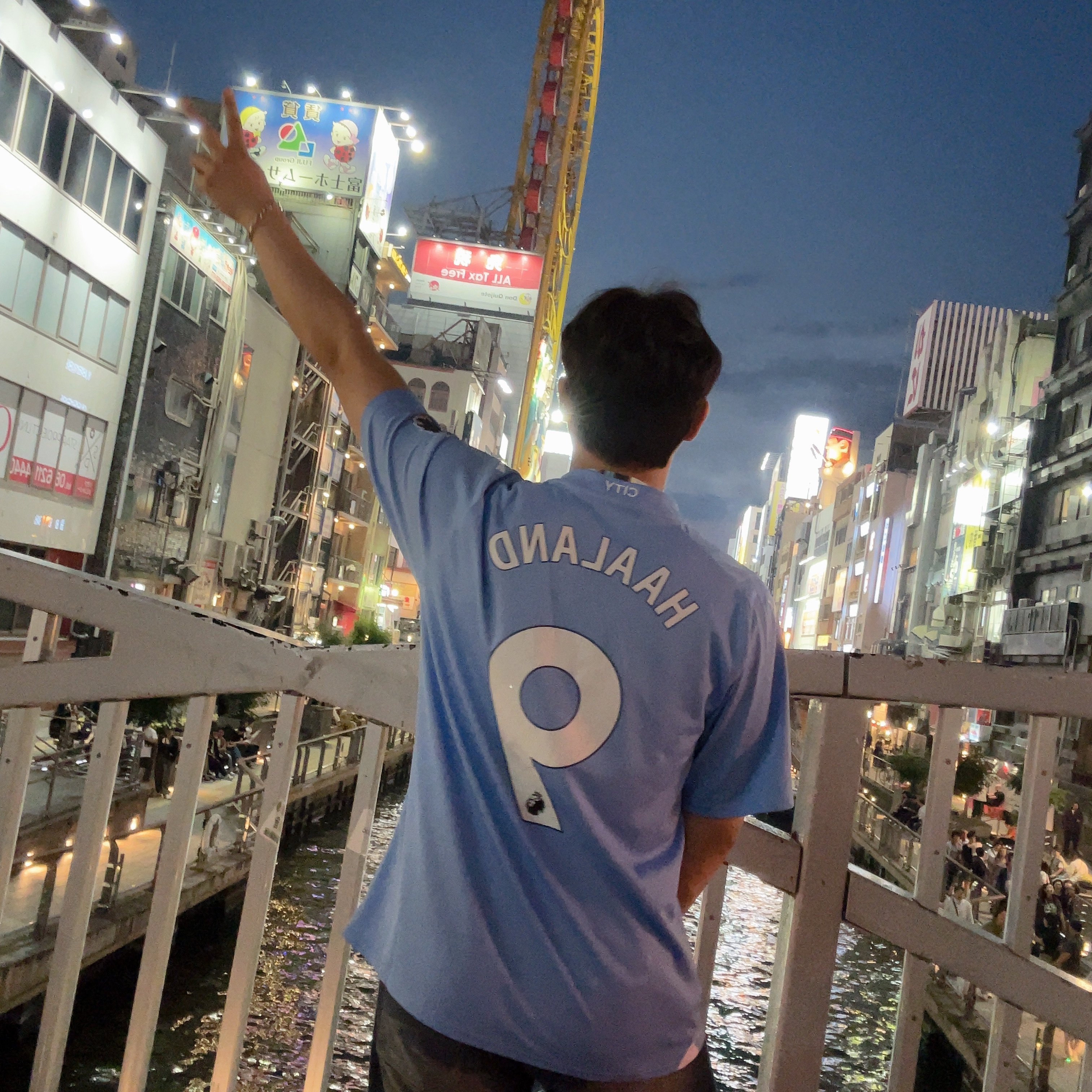 Supreme x Koss Portapro Headphones White - 23FW, Asics Gel-Kayano 14 Monaco Blue Black 착용 스타일 - 2