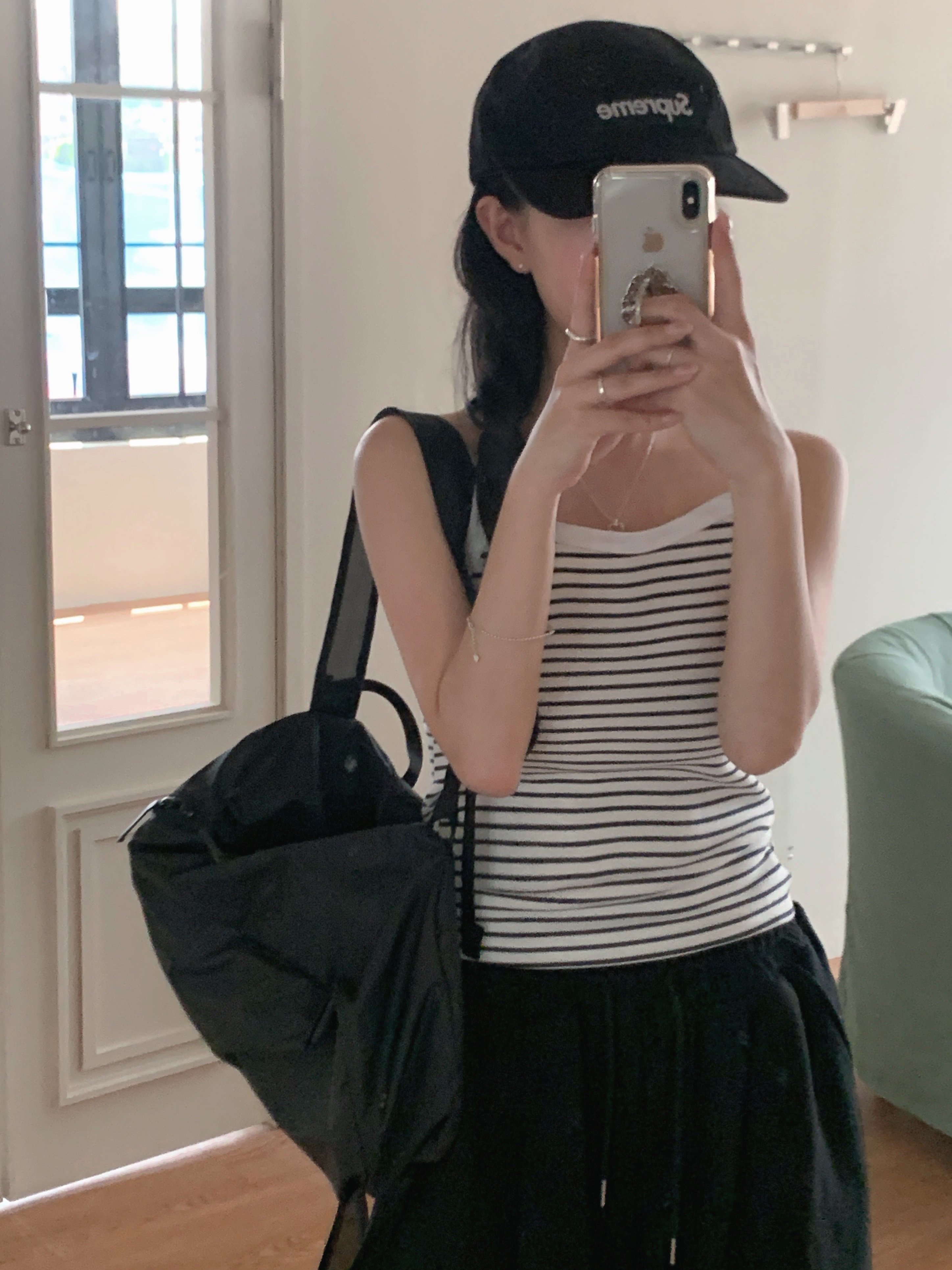 Supreme Washed Chino Twill Camp Cap Black, Arc'teryx Heliad 15 Backpack Black 착용 스타일 - 2