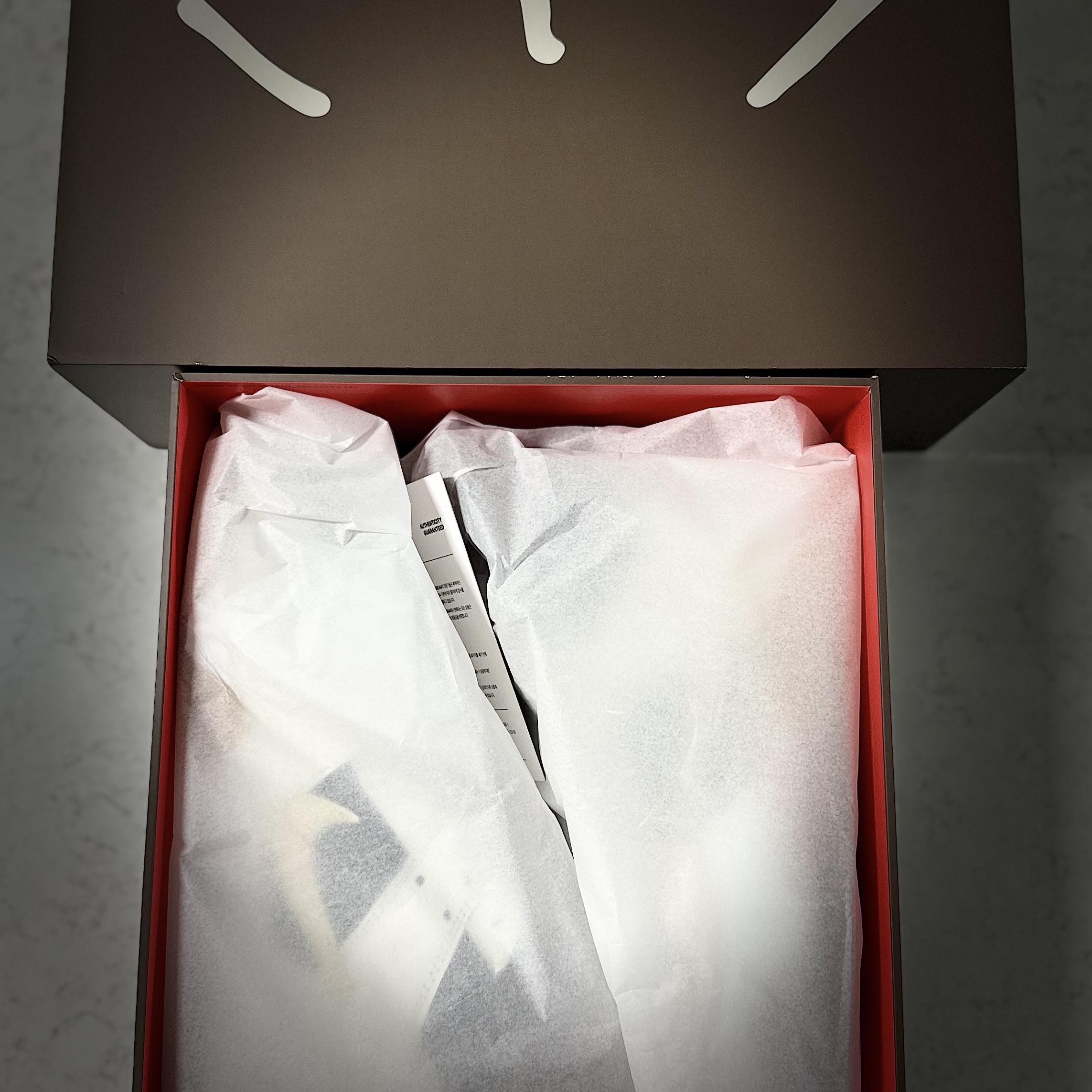 Jordan x Travis Scott Jumpman Jack TR Sail and Dark Mocha 착용 스타일 - 2