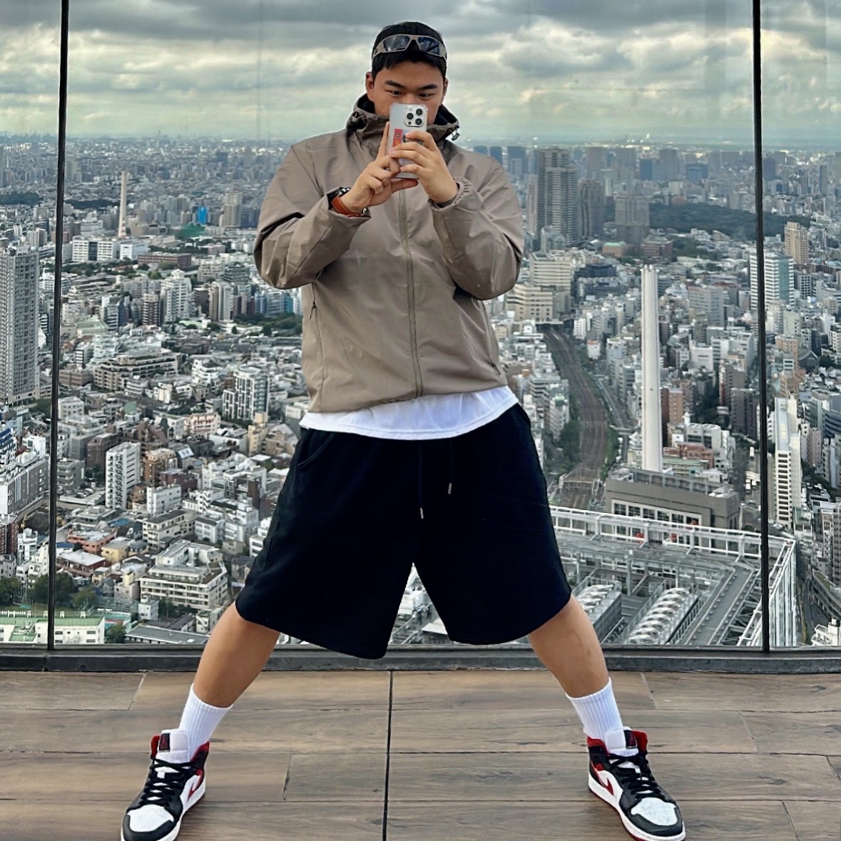 Jordan 1 Mid Gym Red Black White, Stussy Undershirt White (3 Pack) 착용 스타일 - 3