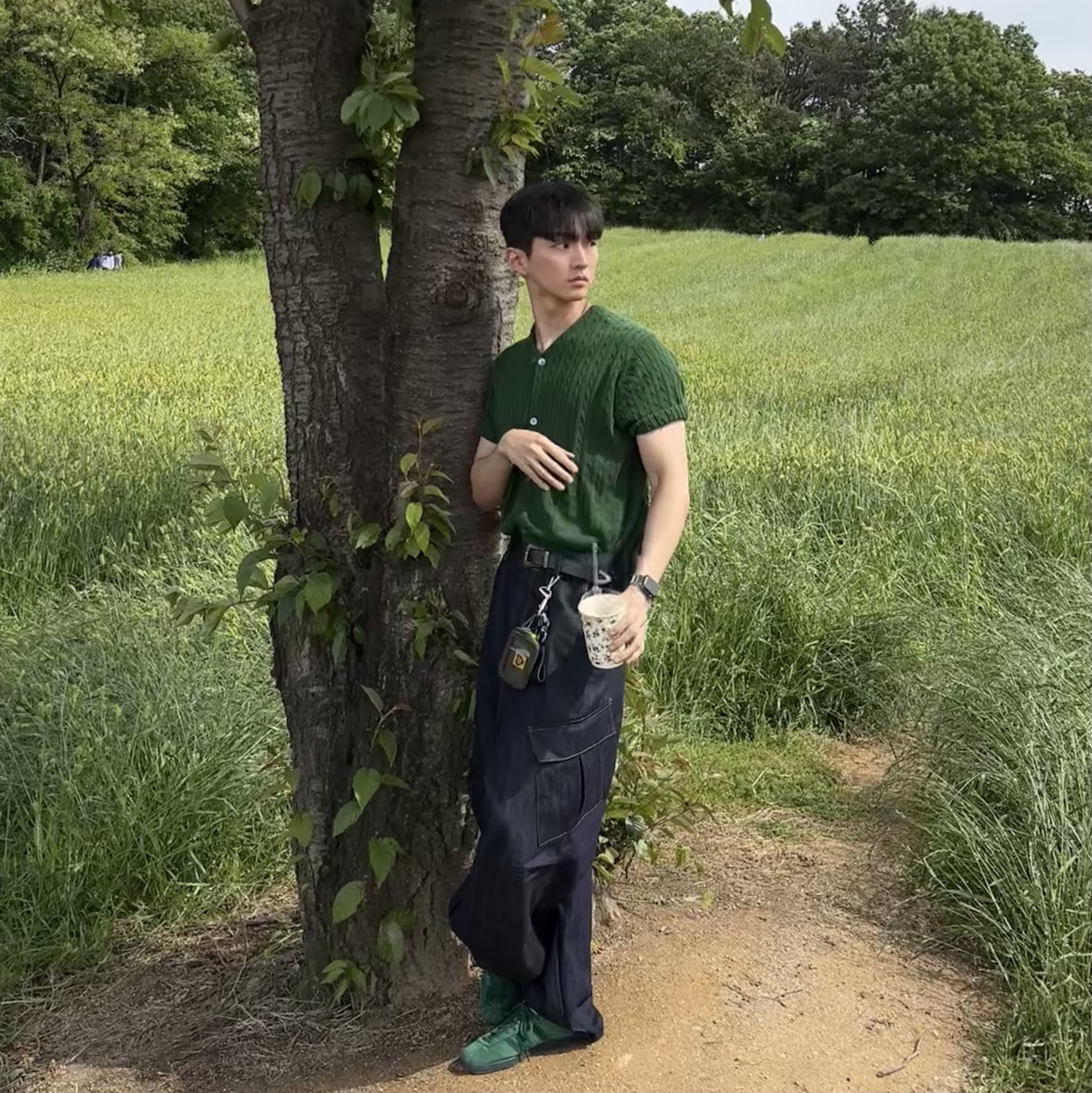 Human Made Military Card Case Olive Drab, Supreme Floating Keychain Green - 23FW 착용 스타일