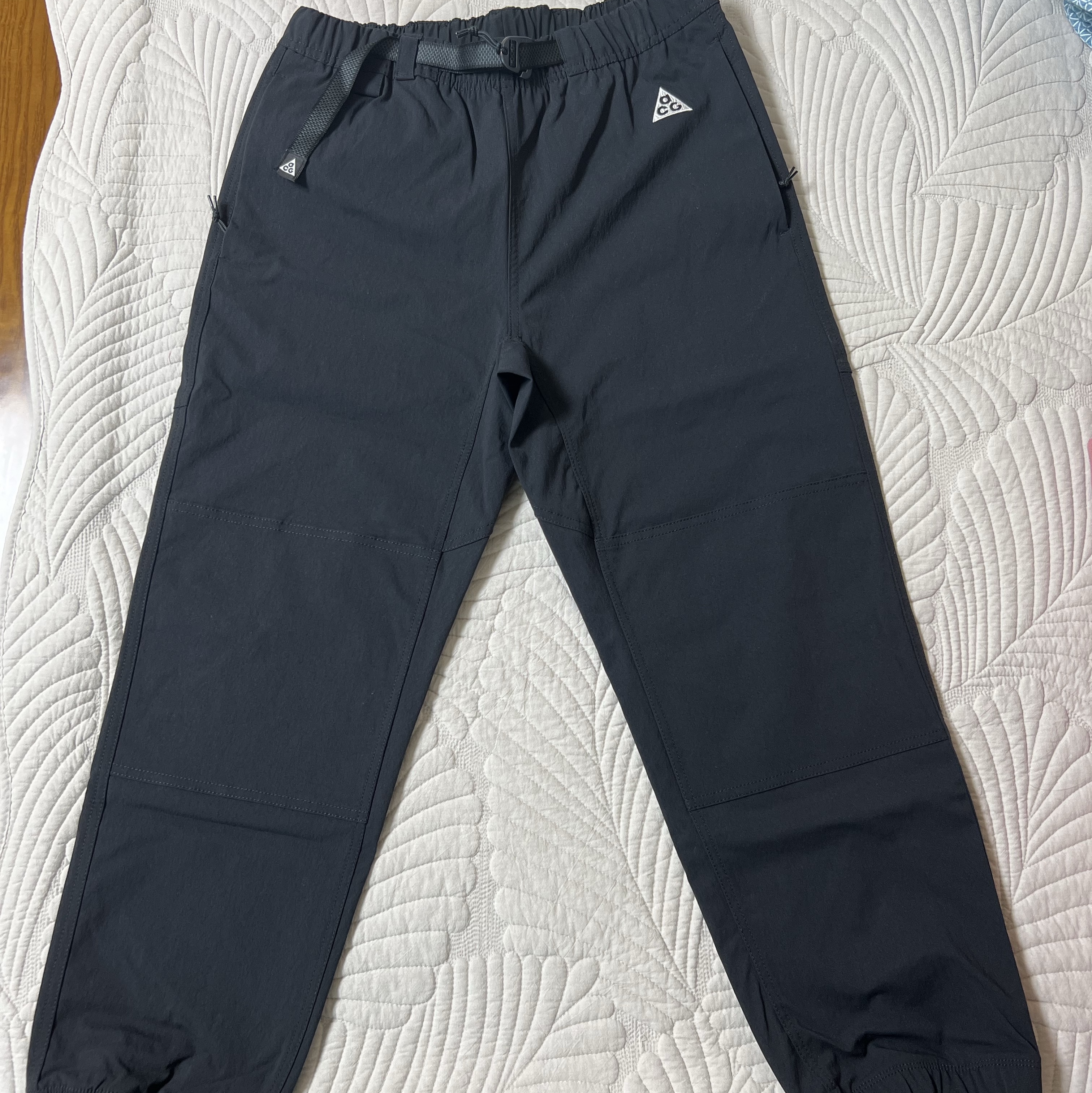 Nike ACG Trail Pants Black Anthracite - Asia 착용 스타일 - 1