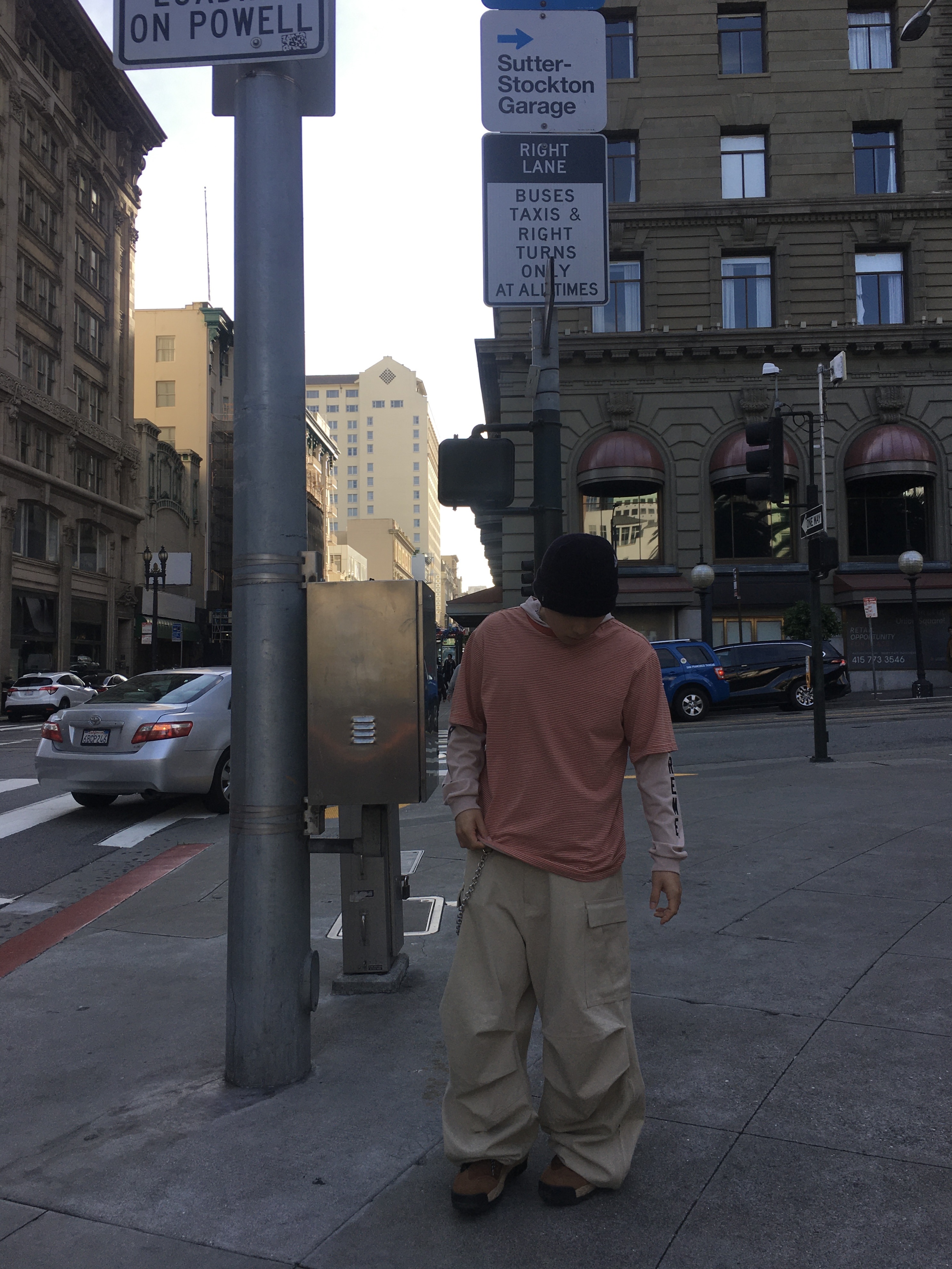 Nonnod Side Zip Cargo Pants Beige, Supreme Layered Hooded L/S Top Tan - 24SS 착용 스타일 - 2