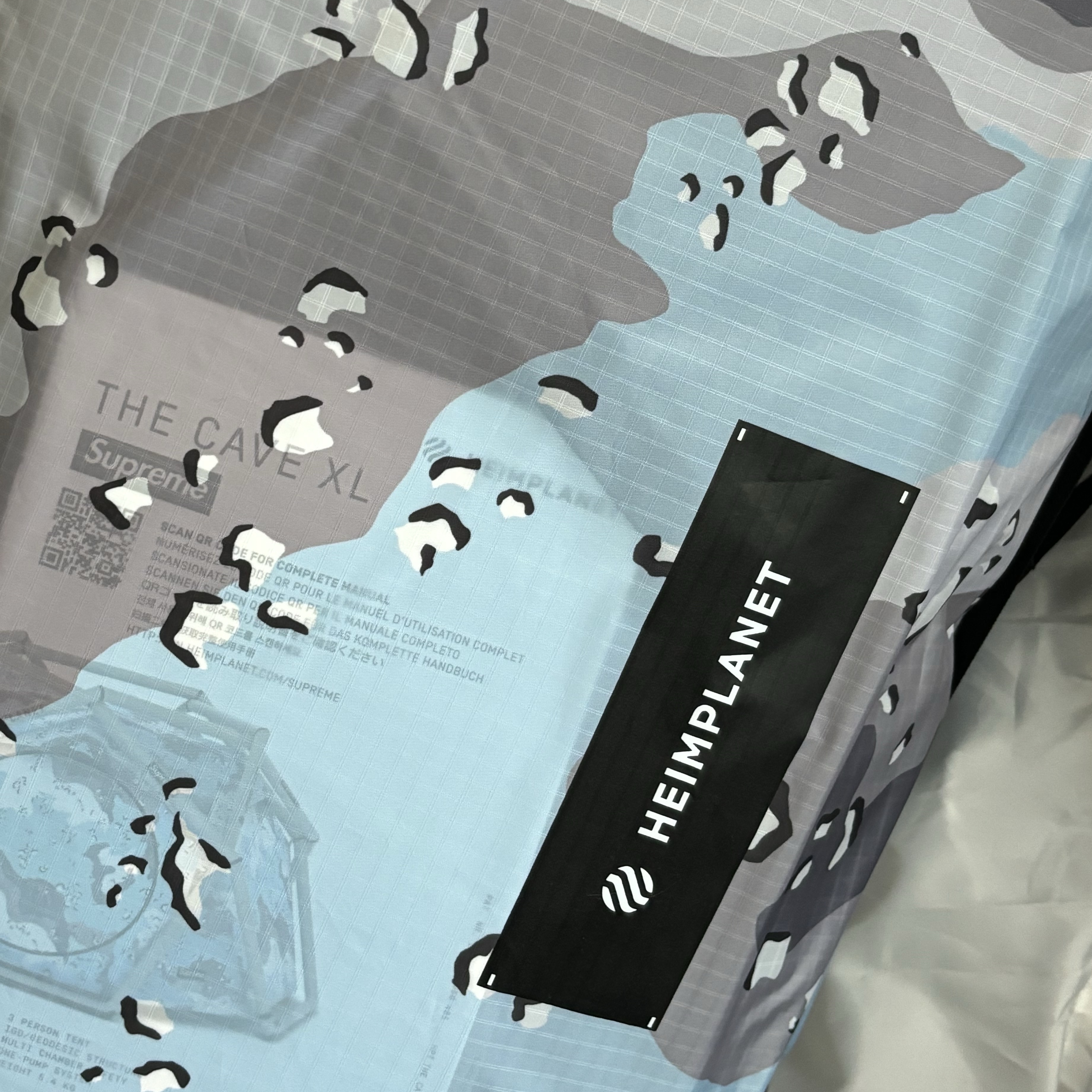 Supreme x Heimplanet Cave XL Tent Camo - 24SS 착용 스타일 - 3