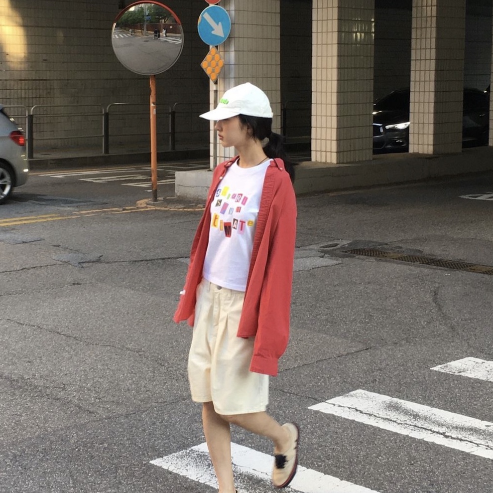 Safarispot 1/2 Stickerpack Tee Pink, [예약 배송] afarispot 1/2 Stickerpack Tee White 착용 스타일
