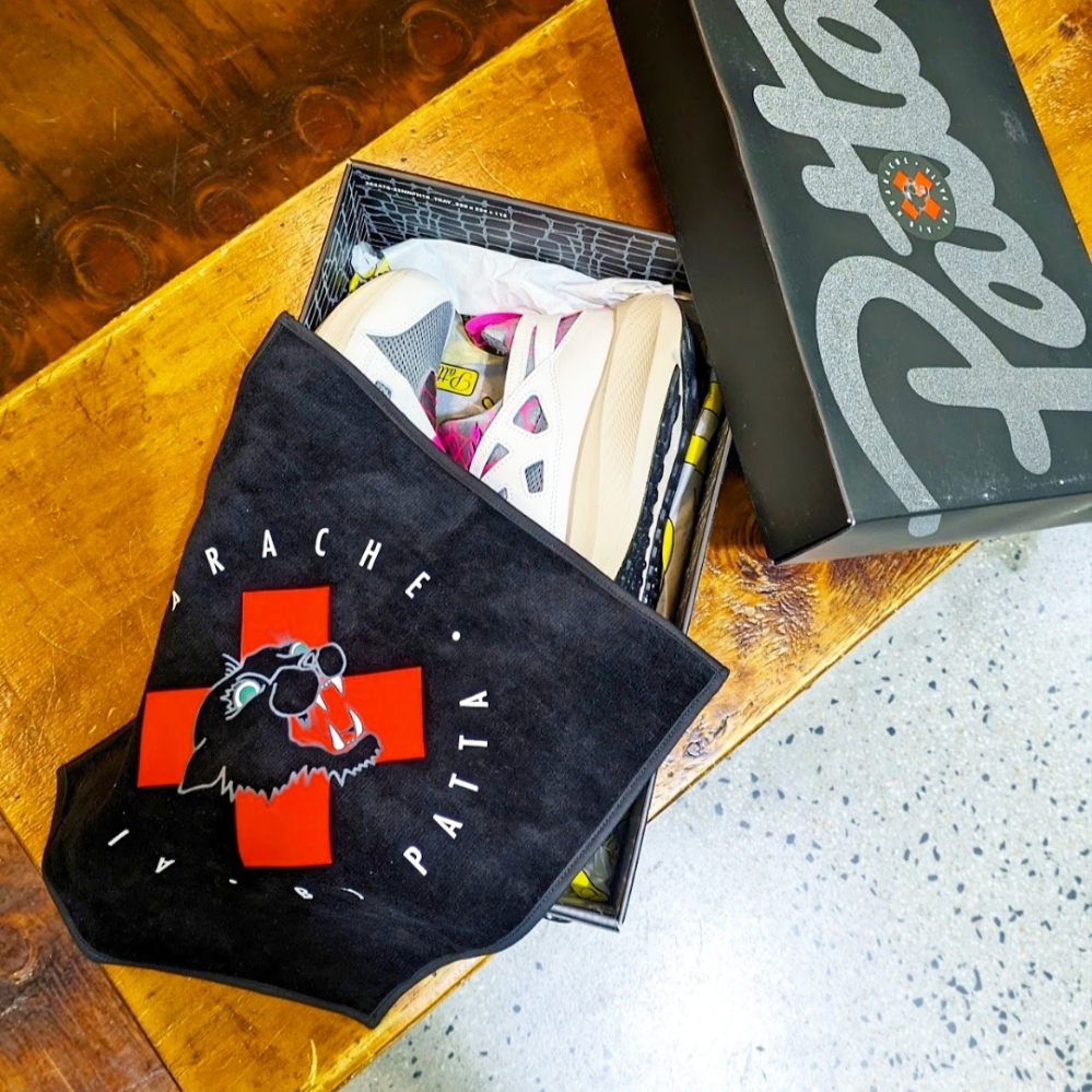 Nike x Patta Air Huarache 20Y24 Saffron Quartz and Sand Drift 착용 스타일 - 3