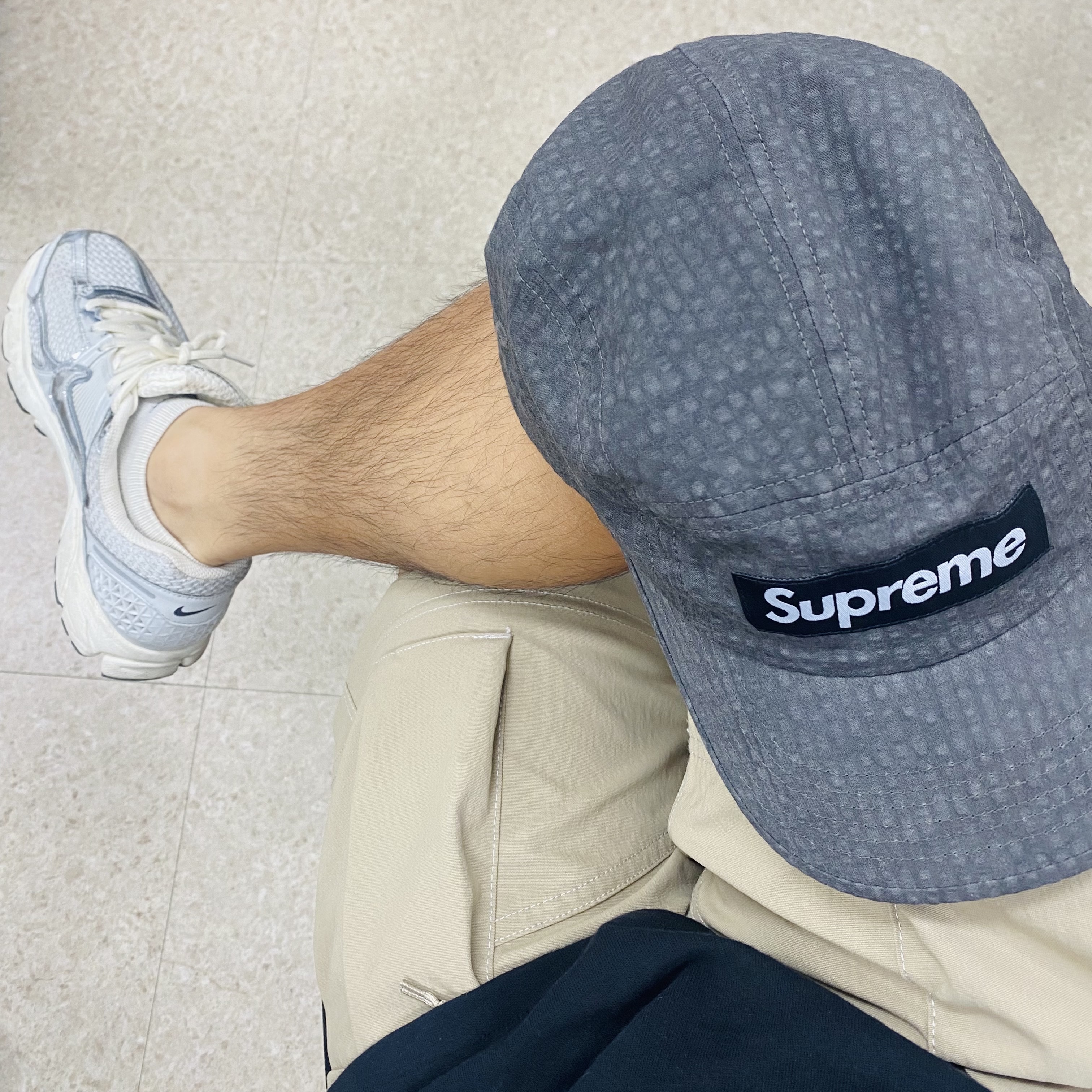 Supreme Washed Seersucker Camp Cap Black - 22SS 착용 스타일