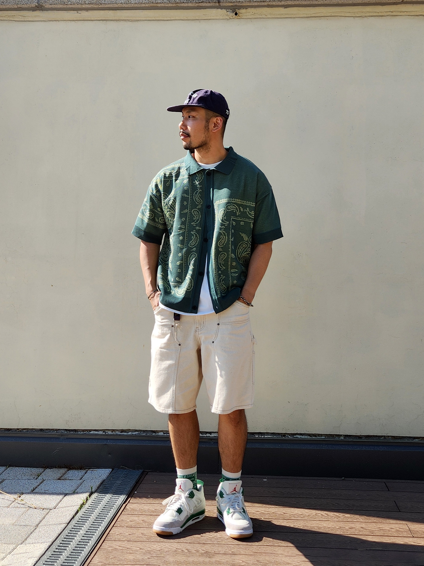Jordan 4 x Nike SB Retro SP Pine Green 착용 스타일