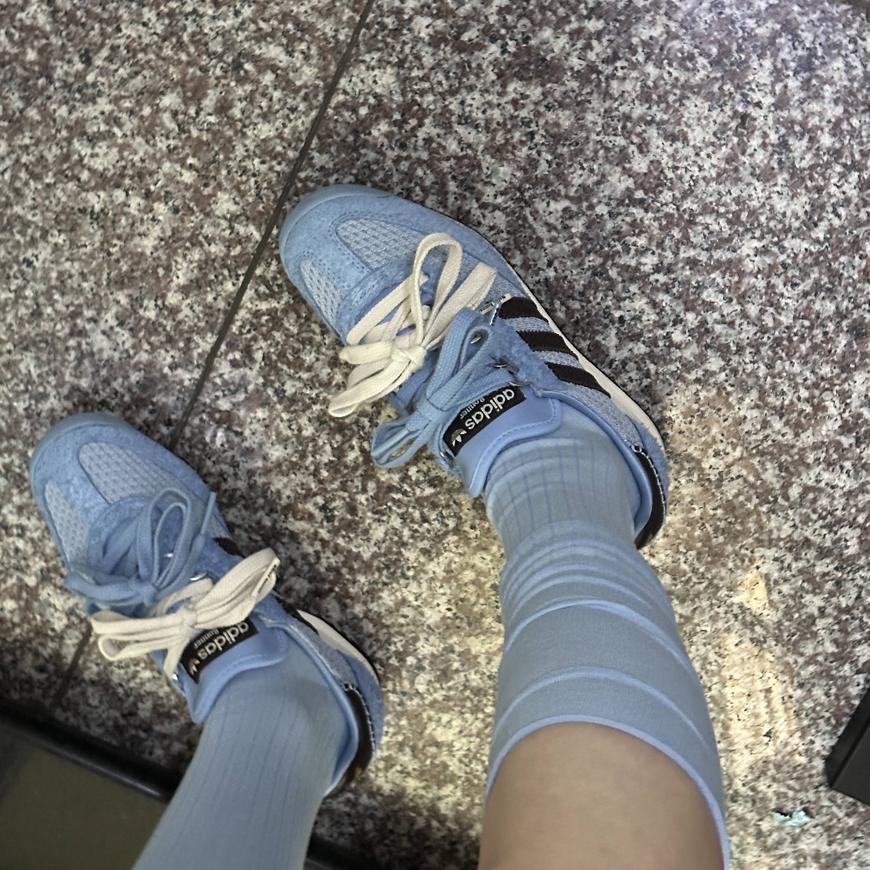 Adidas x Wales Bonner SL 76 Ash Blue Core Black 착용 스타일 - 1