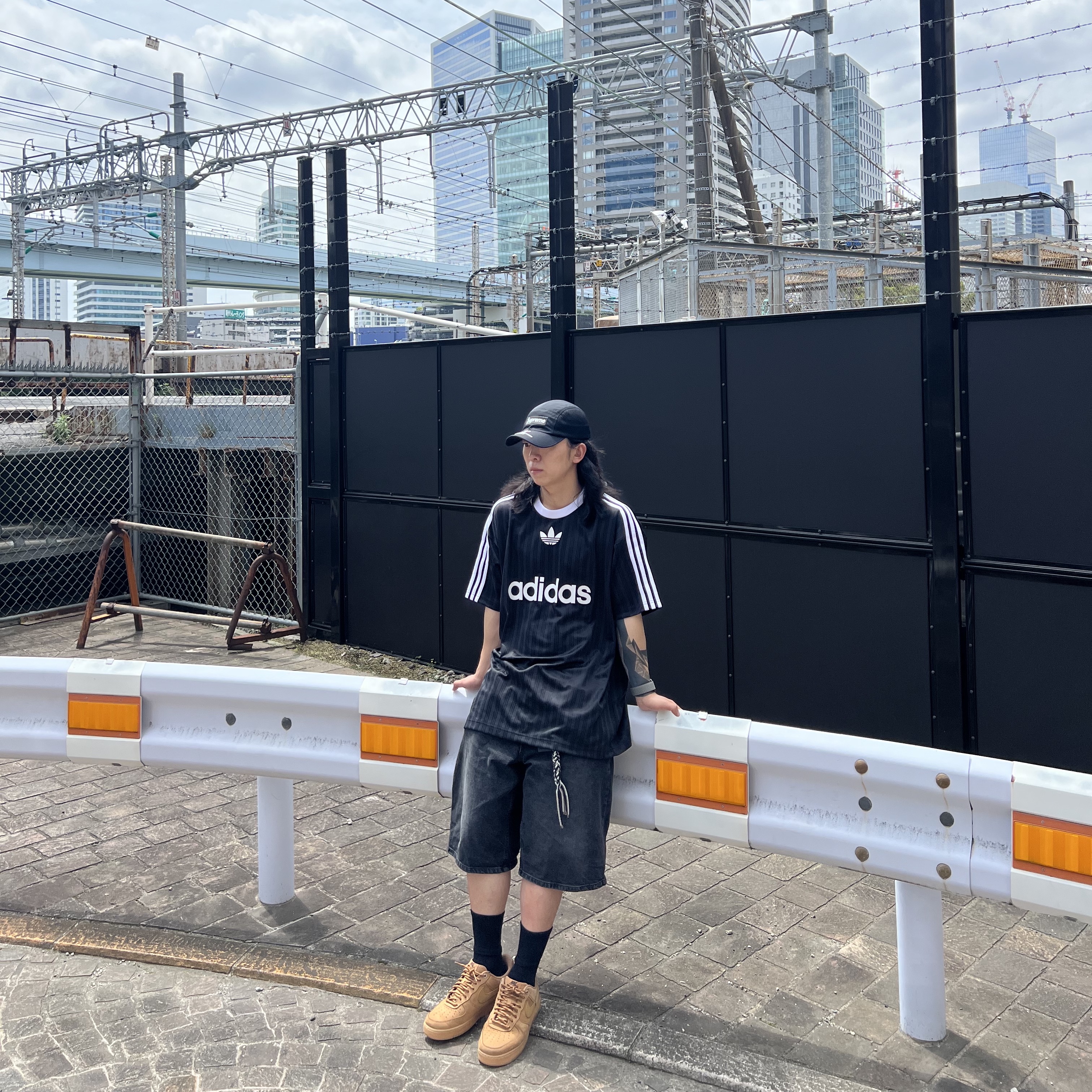 Supreme Mesh Side Panel Camp Cap Black - 24SS, Nike Air Force 1 '07 WB Flax 착용 스타일 - 1