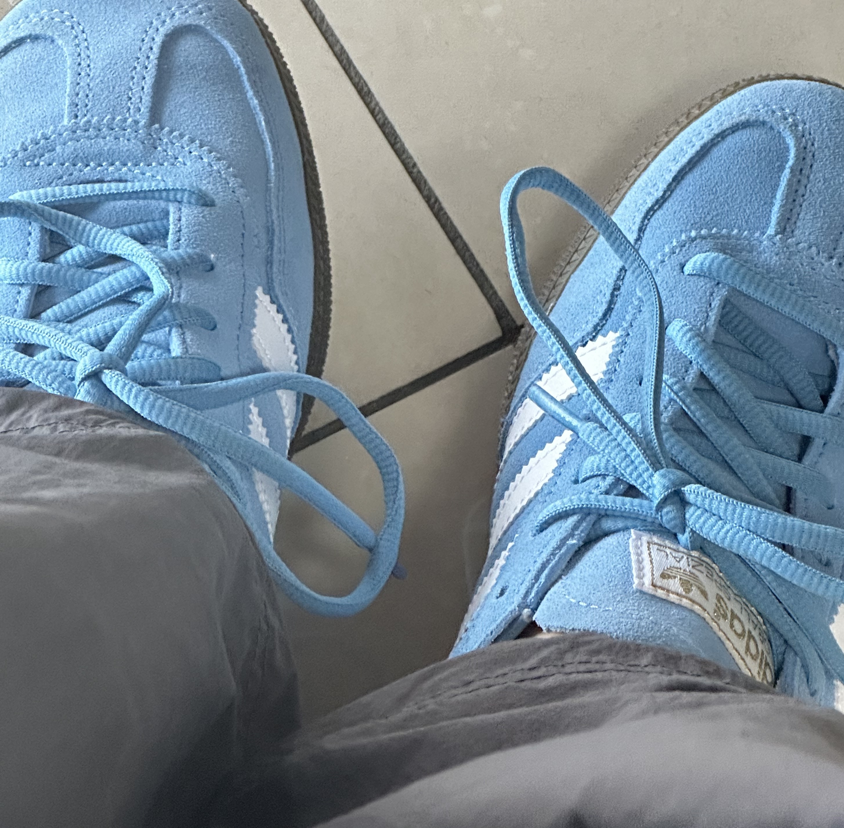 Adidas Spezial Handball Light Blue 착용 스타일