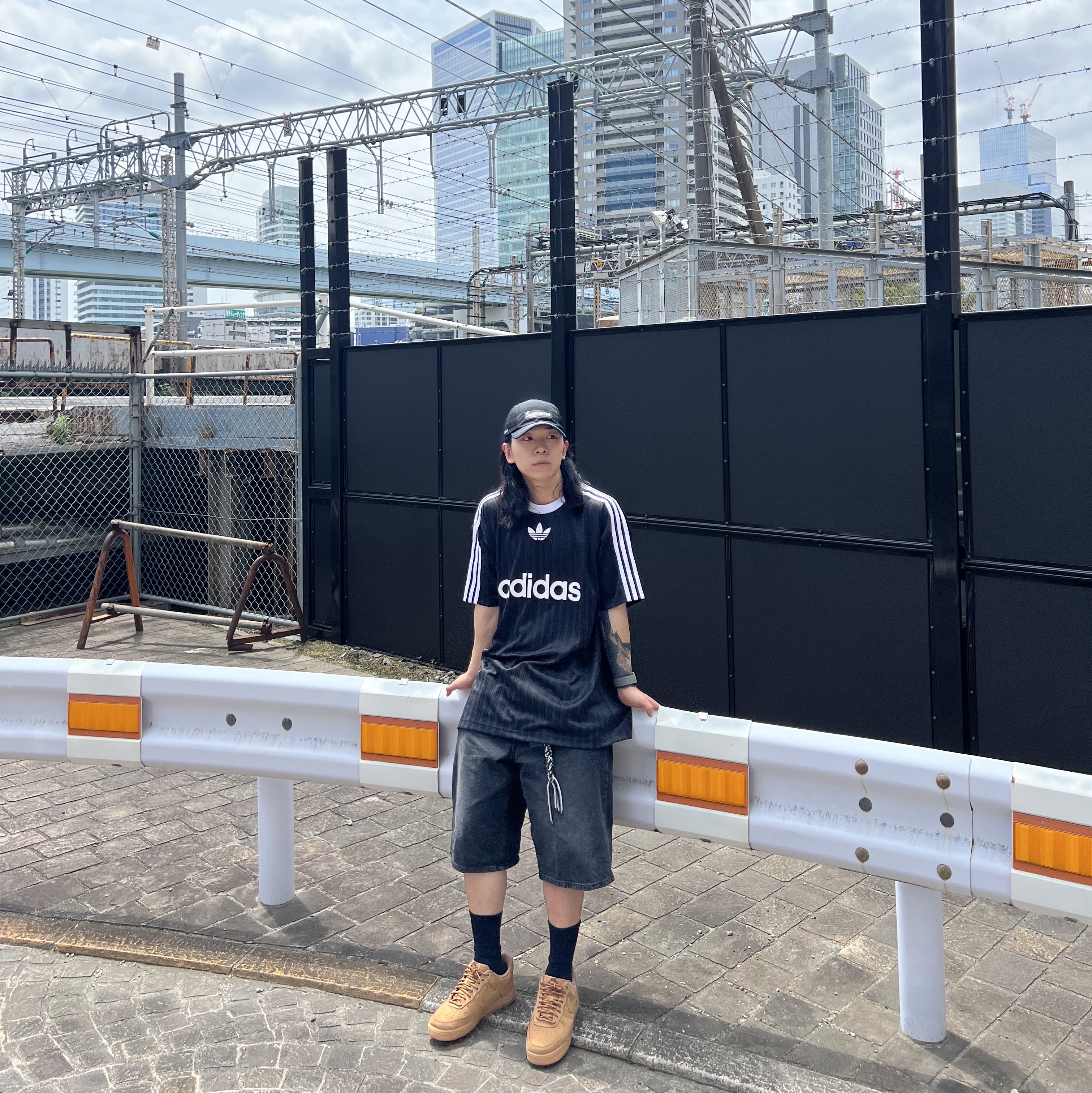 Supreme Mesh Side Panel Camp Cap Black - 24SS, Nike Air Force 1 '07 WB Flax 착용 스타일 - 3