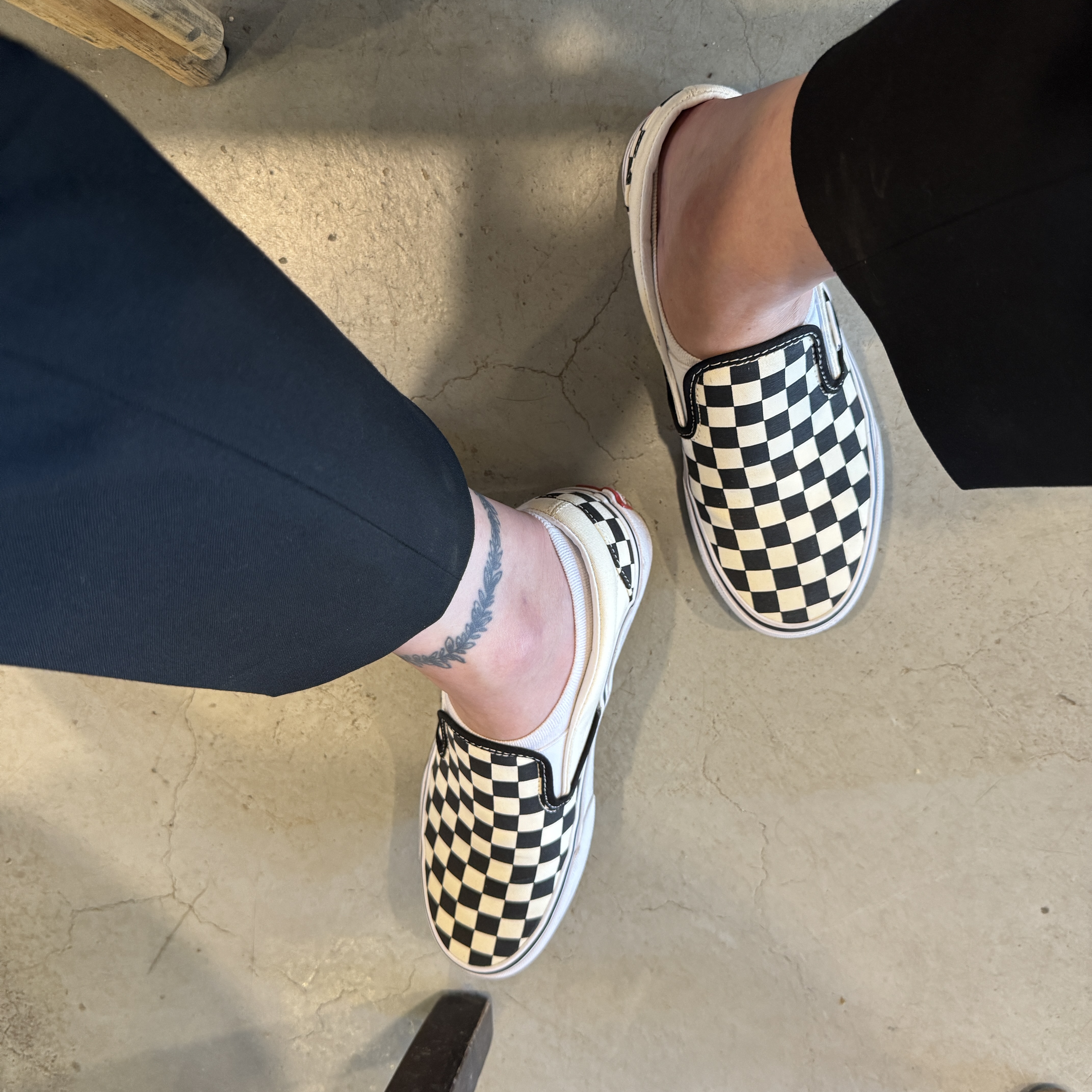 Vans Slip-On Checkerboard 착용 스타일 - 2