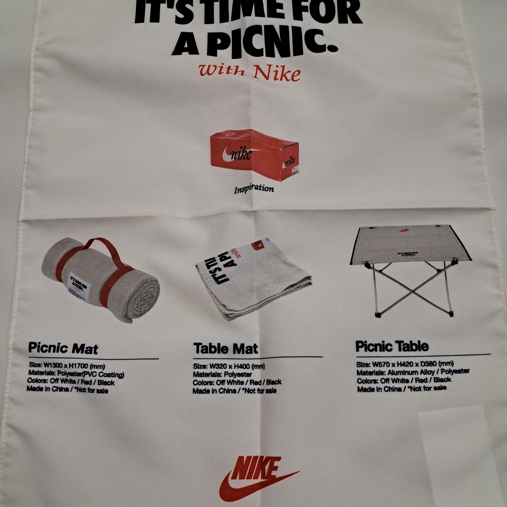Nike Members Days Daily Check-In Gift Set Picnic Mat & Picnic Table & Table Mat (6700 Limited) 착용 스타일 - 2
