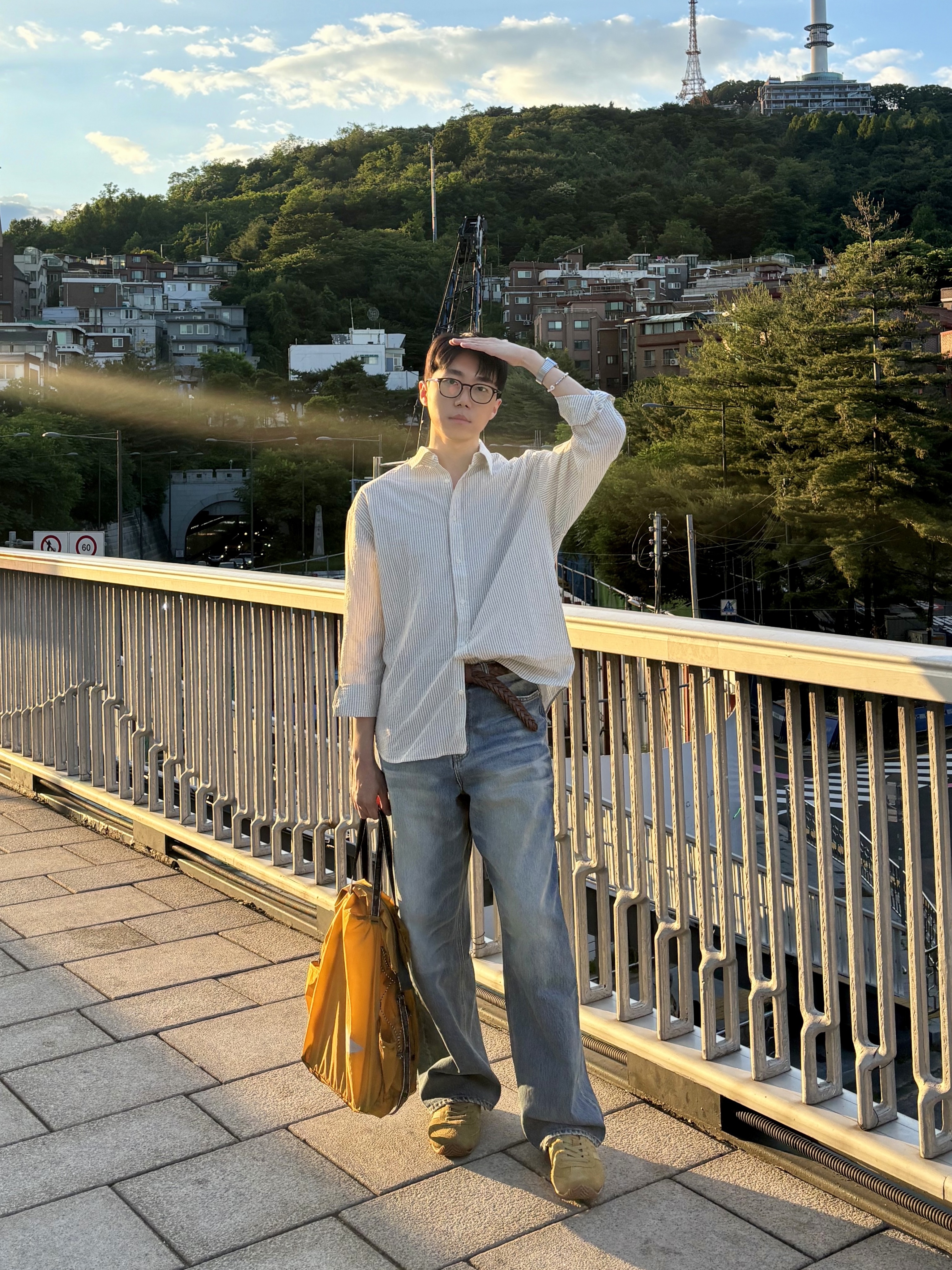 오리지널 스포츠 마라톤 110 브라운, 앤드 원더 실 토트백 차콜 착용 스타일 - 1