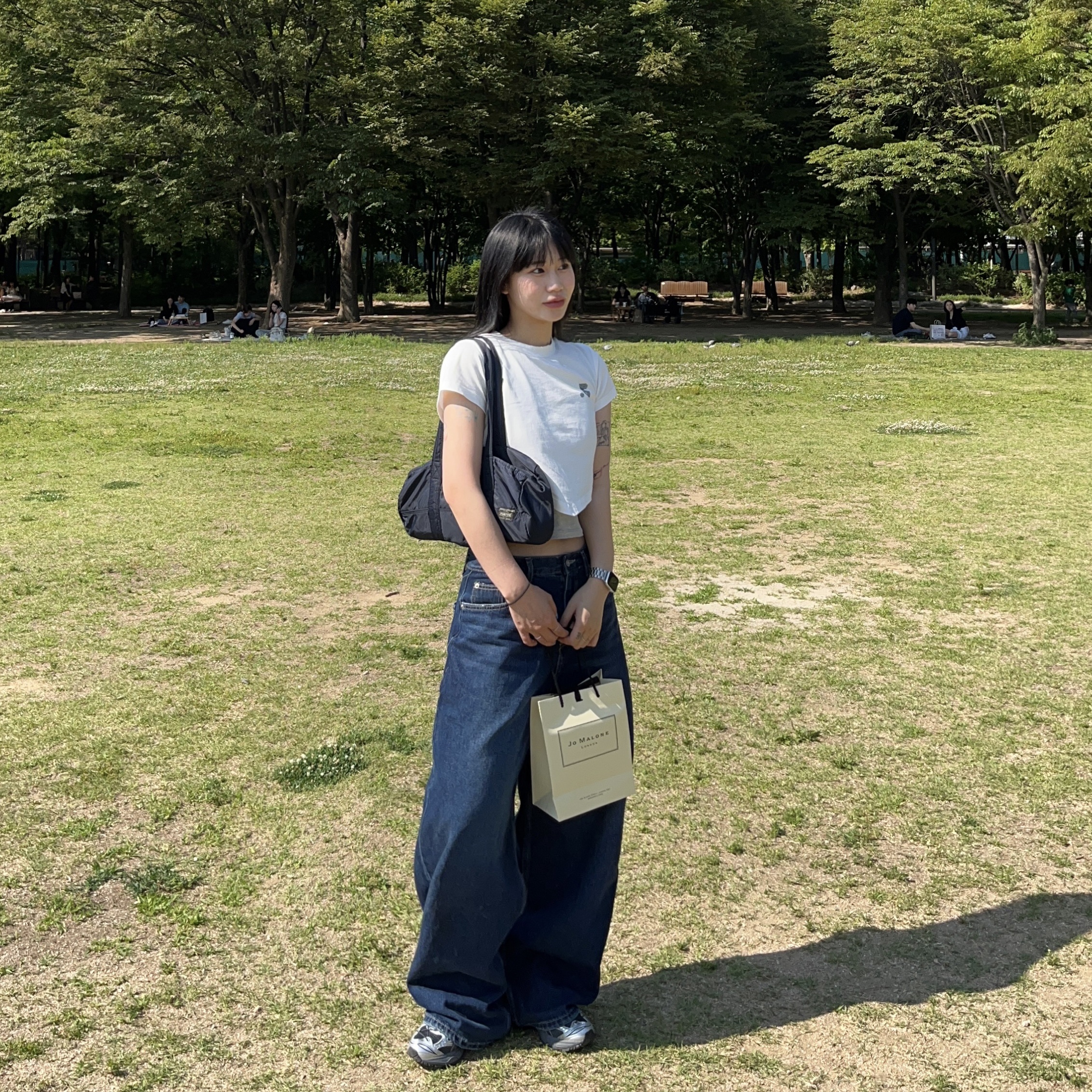 Porter Tanker Duffle Bag L Iron Blue 착용 스타일 - 1