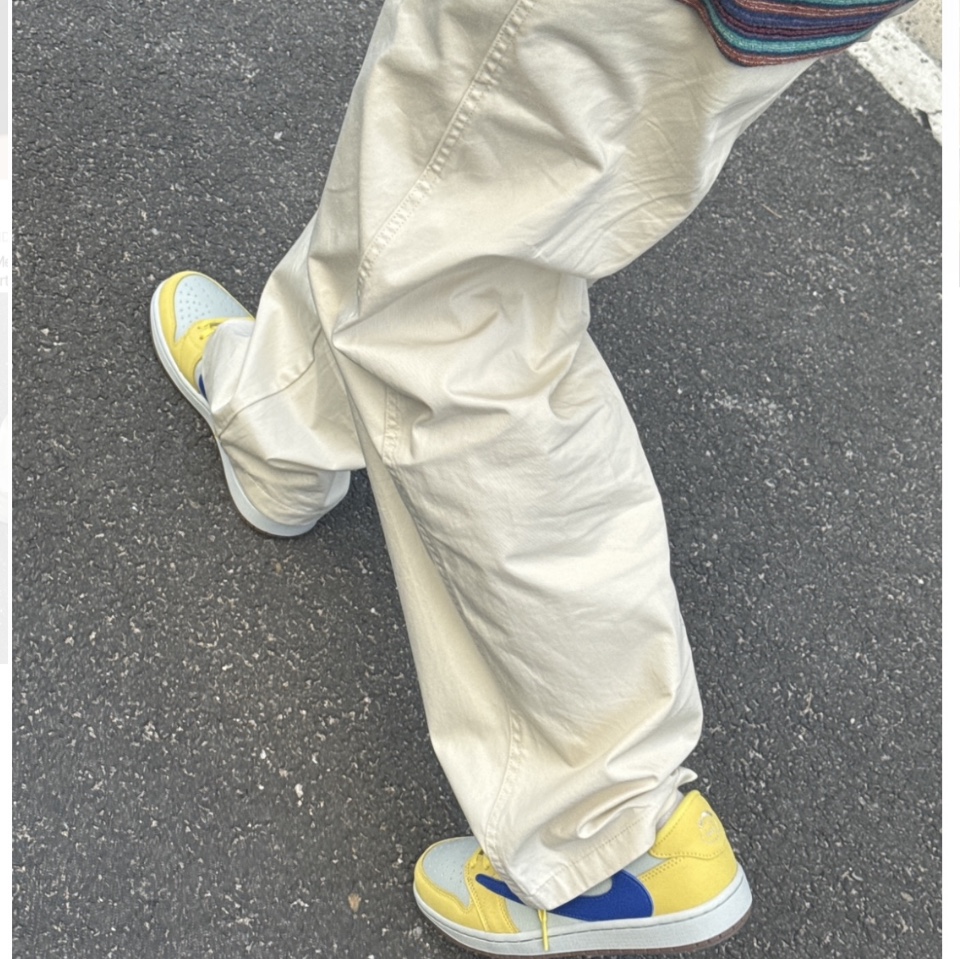 (W) Jordan 1 x Travis Scott Retro Low OG SP Canary 착용 스타일