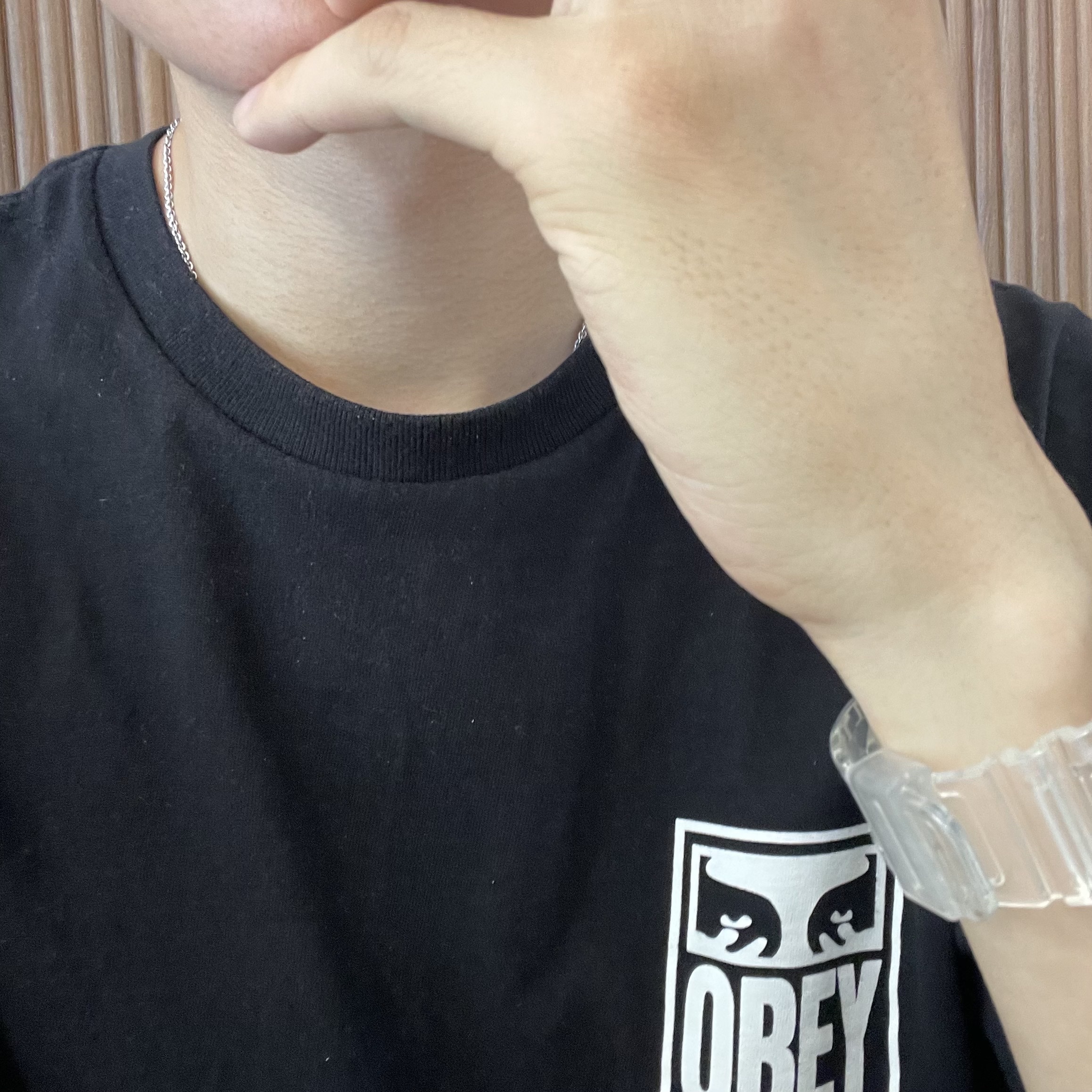 Obey Eyes Icon 2 Classic T-Shirt Black, Vivienne Westwood Mayfair Bas Relief Pendant Silver 착용 스타일