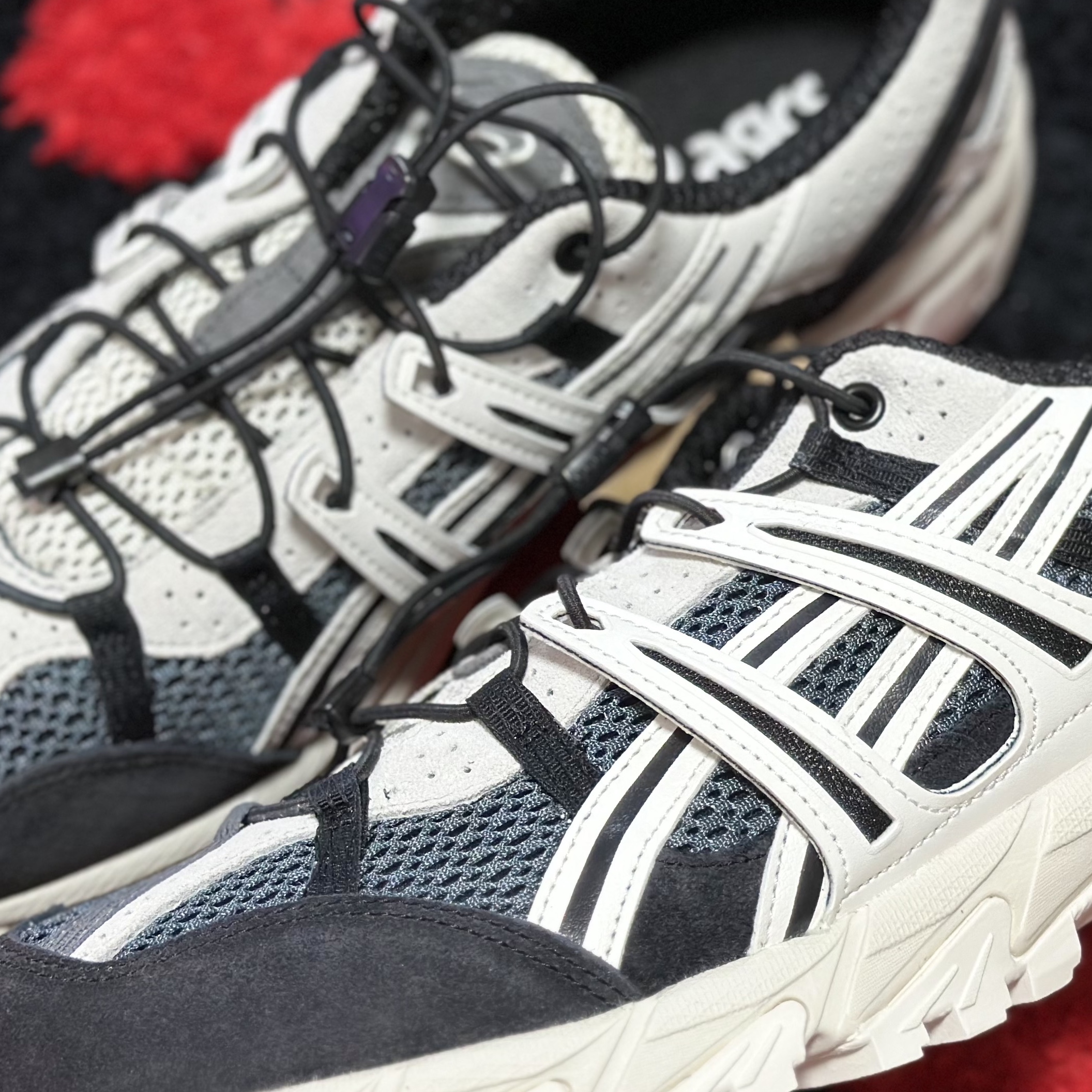 Asics Unlimited Gel-Sonoma 15-50 Carrier Grey White Alyssum 착용 스타일