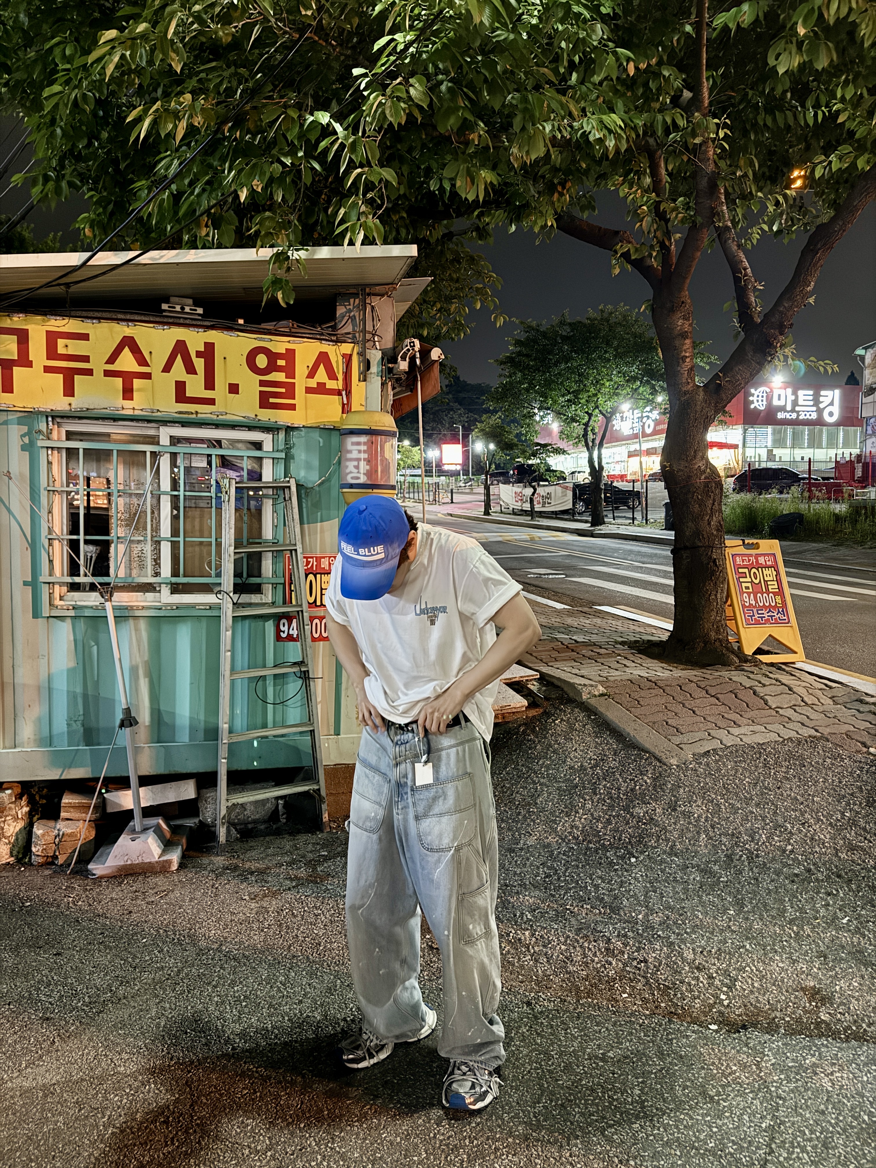 Project G/R Backward Carpenter Pants Blue, Balenciaga 3XL Sneakers Grey White Blue 착용 스타일 - 2