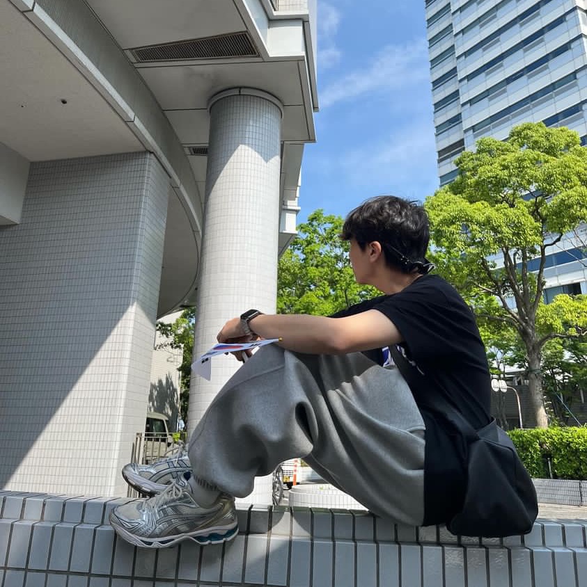 Stussy Stock Box T-Shirt Black, Asics Gel-Kayano 14 Cream Pure Silver 착용 스타일