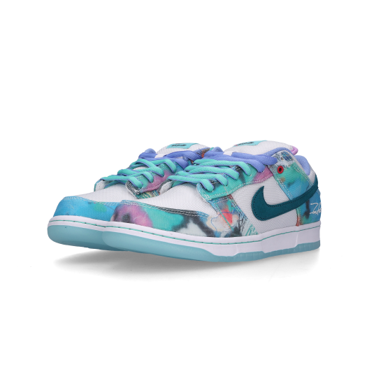 Nike x Futura Laboratories SB Dunk Low OG QS White and Geode Teal