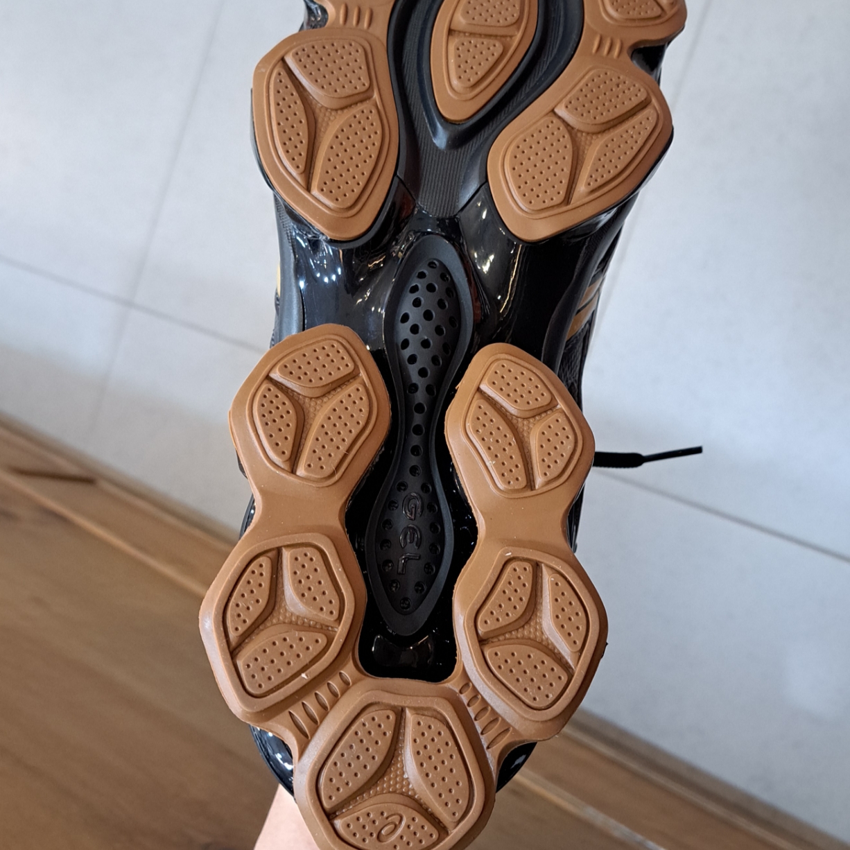 Asics x Kiko Kostadinov Gel-Quantum Zientzia Black Brown 착용 스타일 - 6