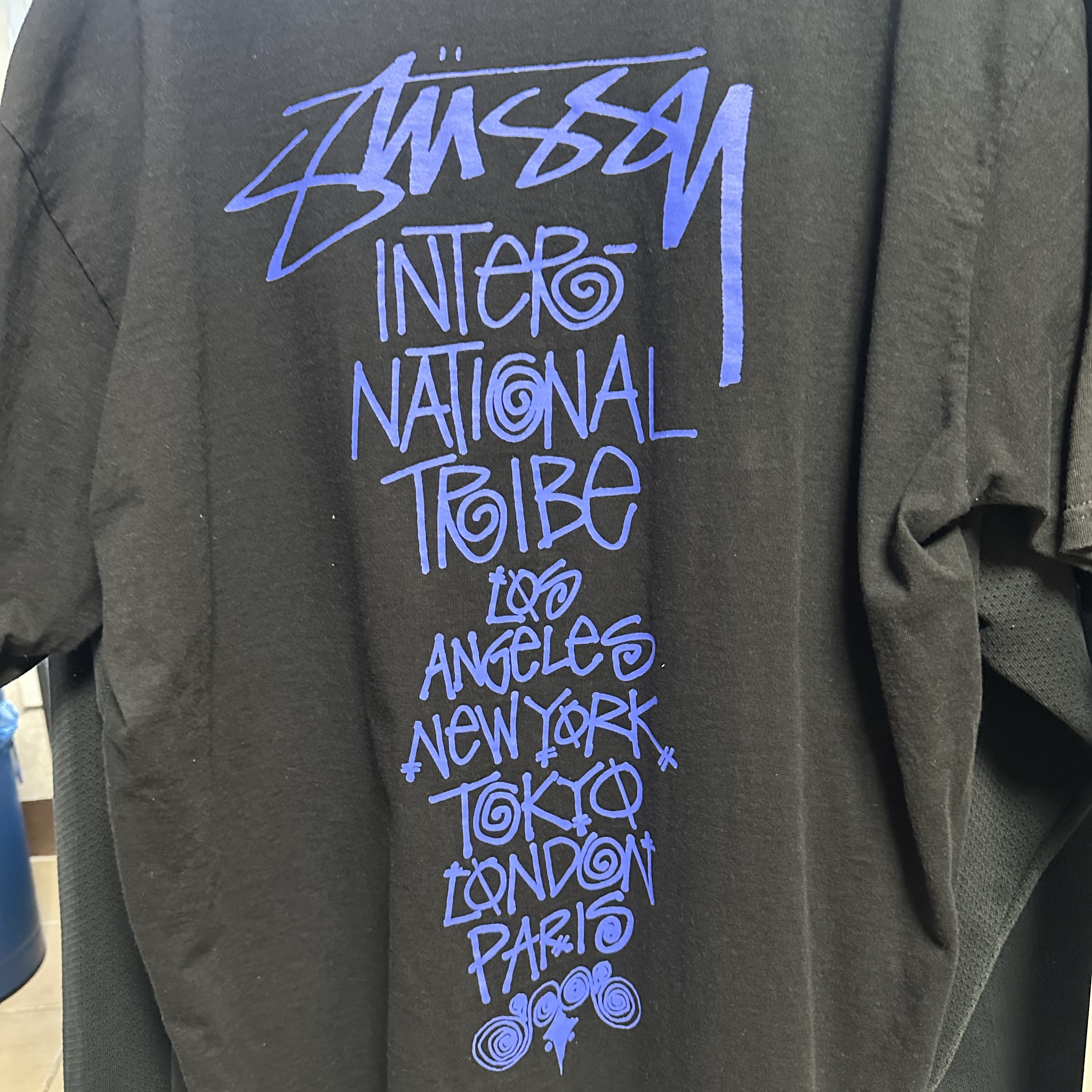 Stussy Melted T-Shirt Black, Stussy Sunset T-Shirt White 착용 스타일 - 3