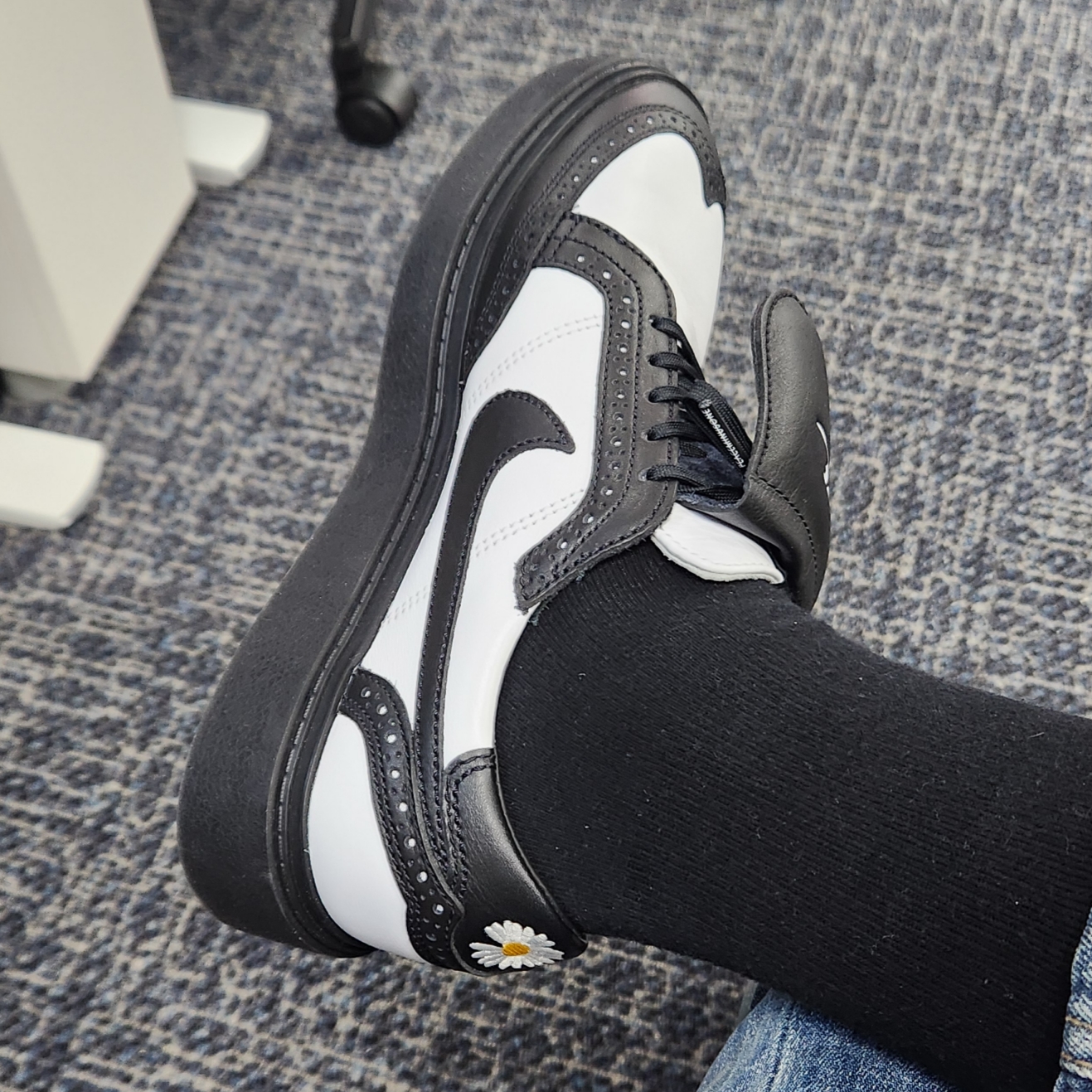Nike x Peaceminusone Kwondo1 Black and White 착용 스타일