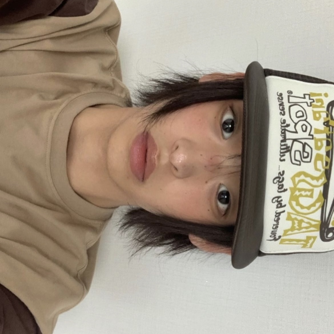 Safarispot Safety Logo Mesh Cap Black, Safarispot Safety Logo Mesh Cap Brown 착용 스타일
