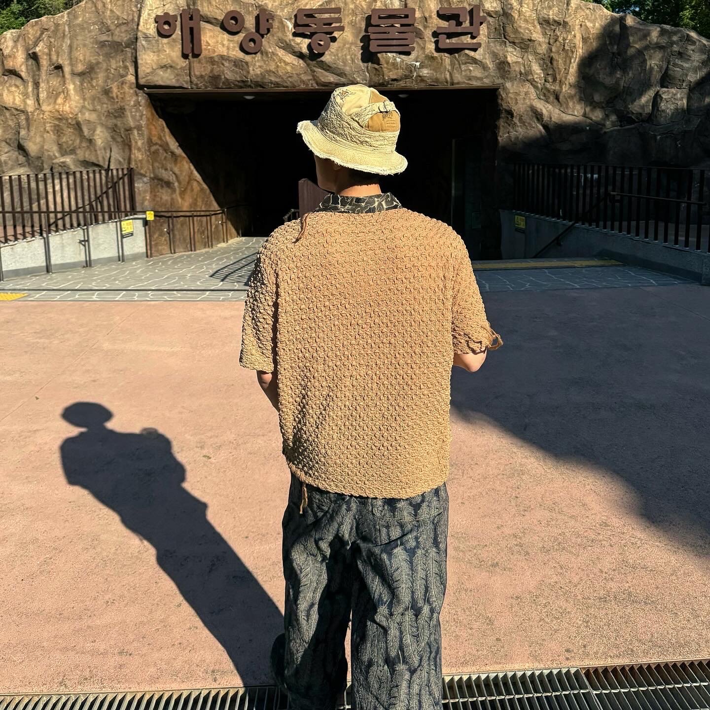 Kiko Kostadinov Antharas Shoes Obsidian, Kapital Chino The Old Man And The Sea Hat Crash Remake Beige 착용 스타일 - 2