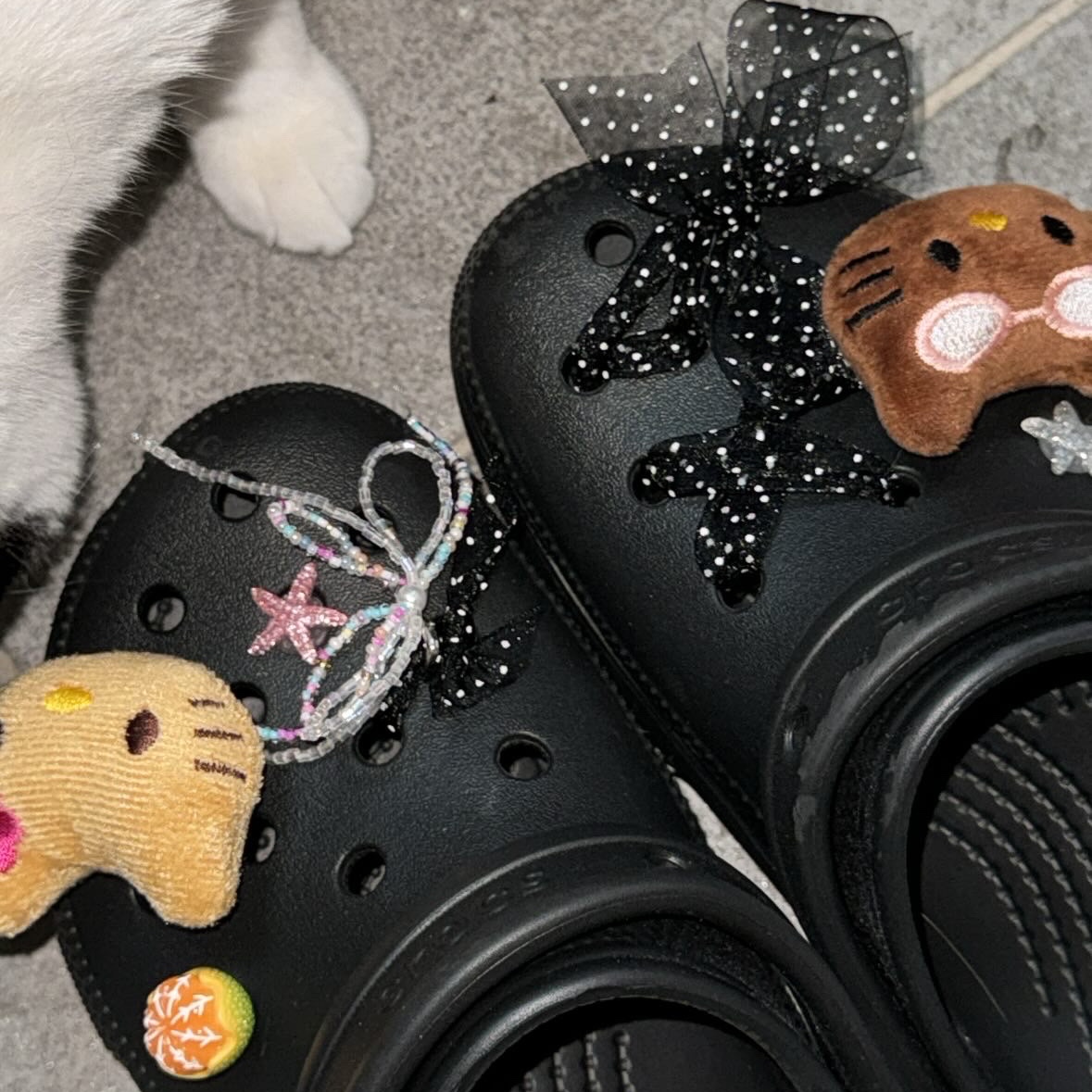 (W) Crocs Classic Platform Clog Black 착용 스타일