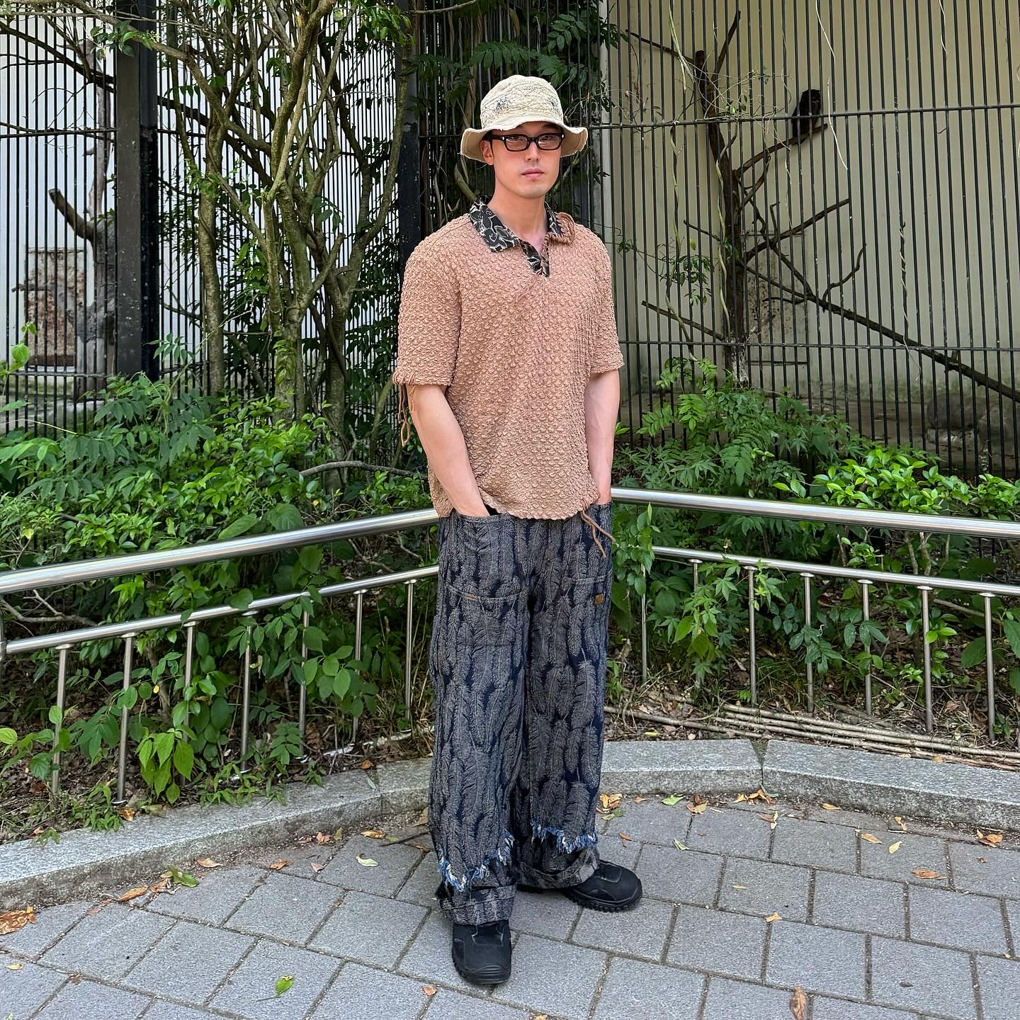 Kiko Kostadinov Antharas Shoes Obsidian, Kapital Chino The Old Man And The Sea Hat Crash Remake Beige 착용 스타일 - 1