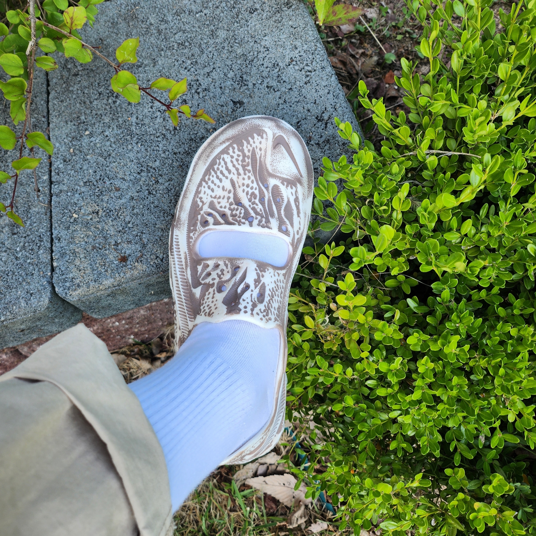Nike ISPA Universal Natural and Desert Dust 착용 스타일 - 3