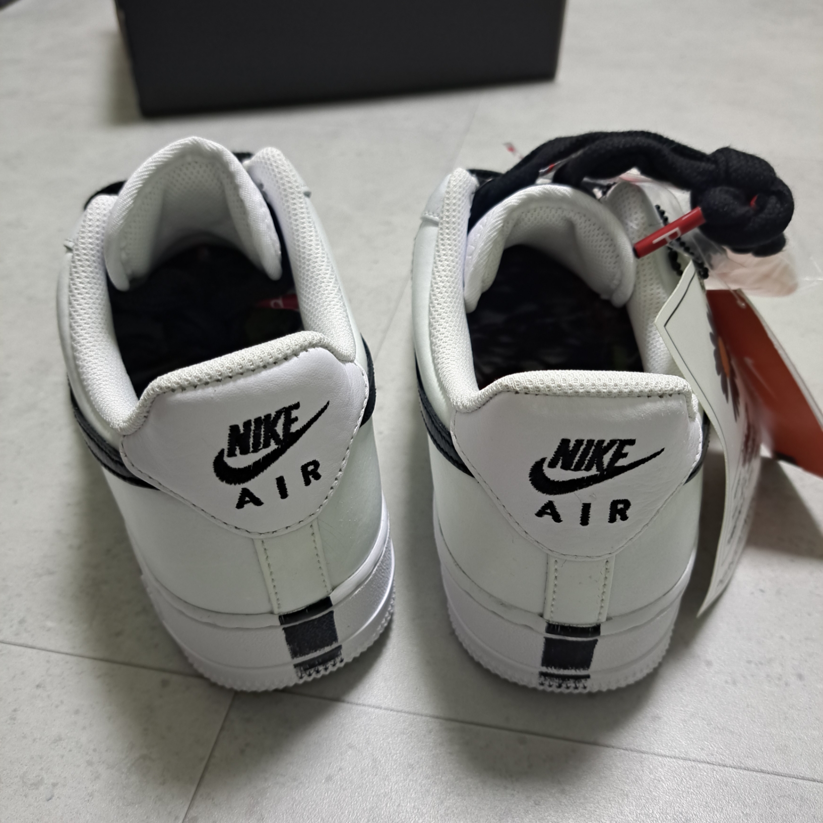 Nike x Peaceminusone Air Force 1 Low Para-Noise 2.0 착용 스타일 - 5