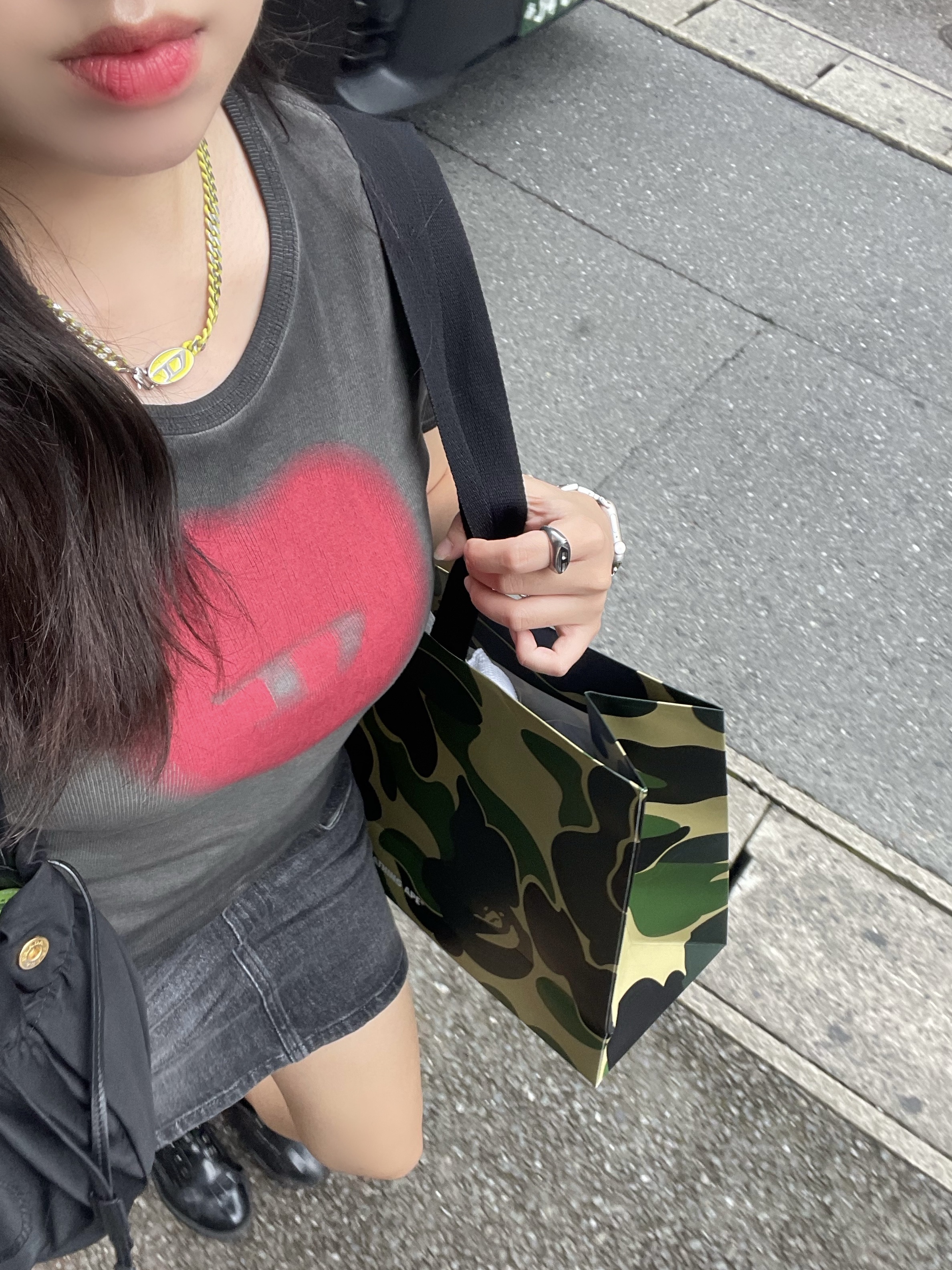 (W) Diesel T-Angie Peekaboo Logo T-Shirt Black, Diesel Dx1475 Stainless Steel Signet Ring Silver 착용 스타일 - 3