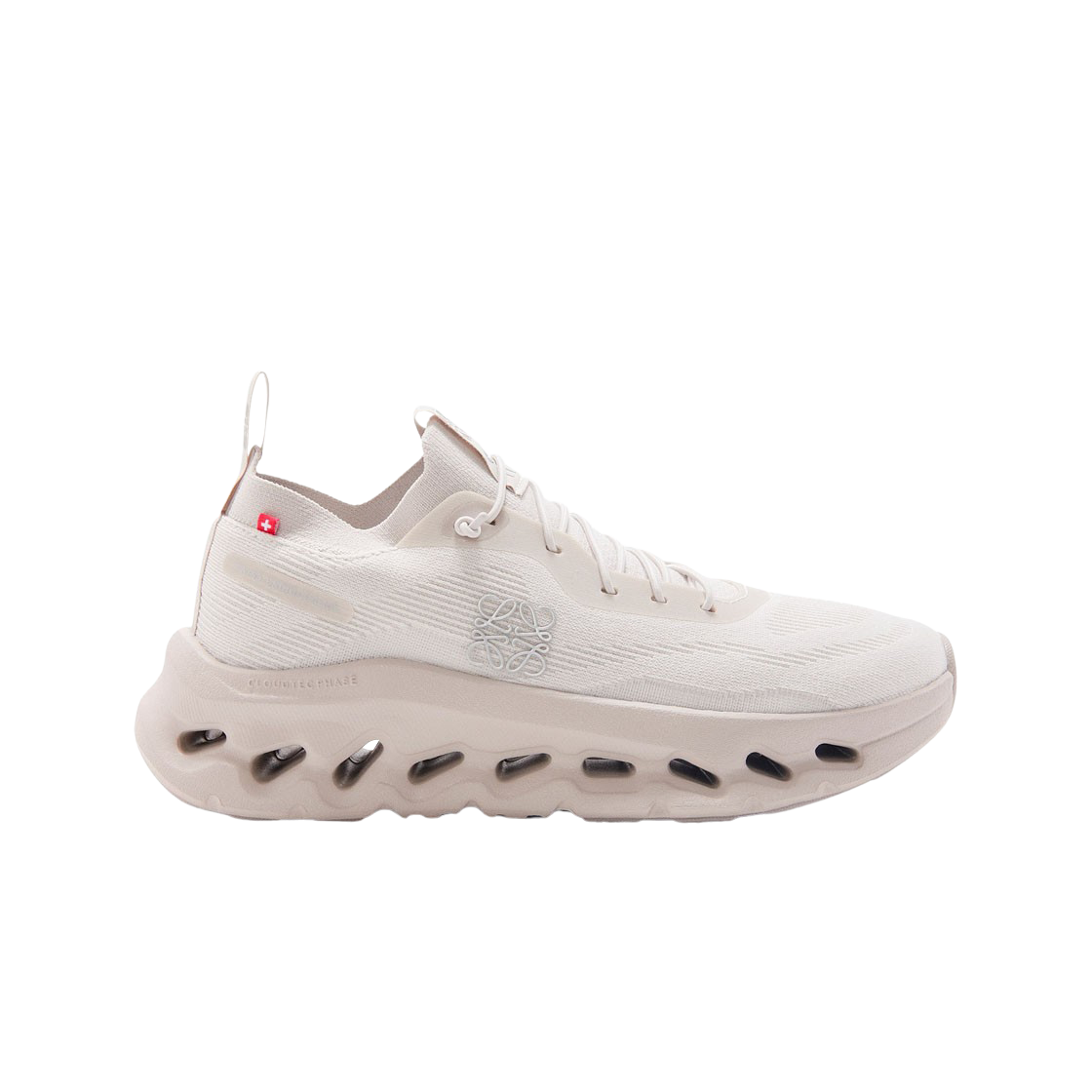 로에베 x 온 러닝 클라우드틸트 샌드(Loewe x On Running Cloudtilt Sand)