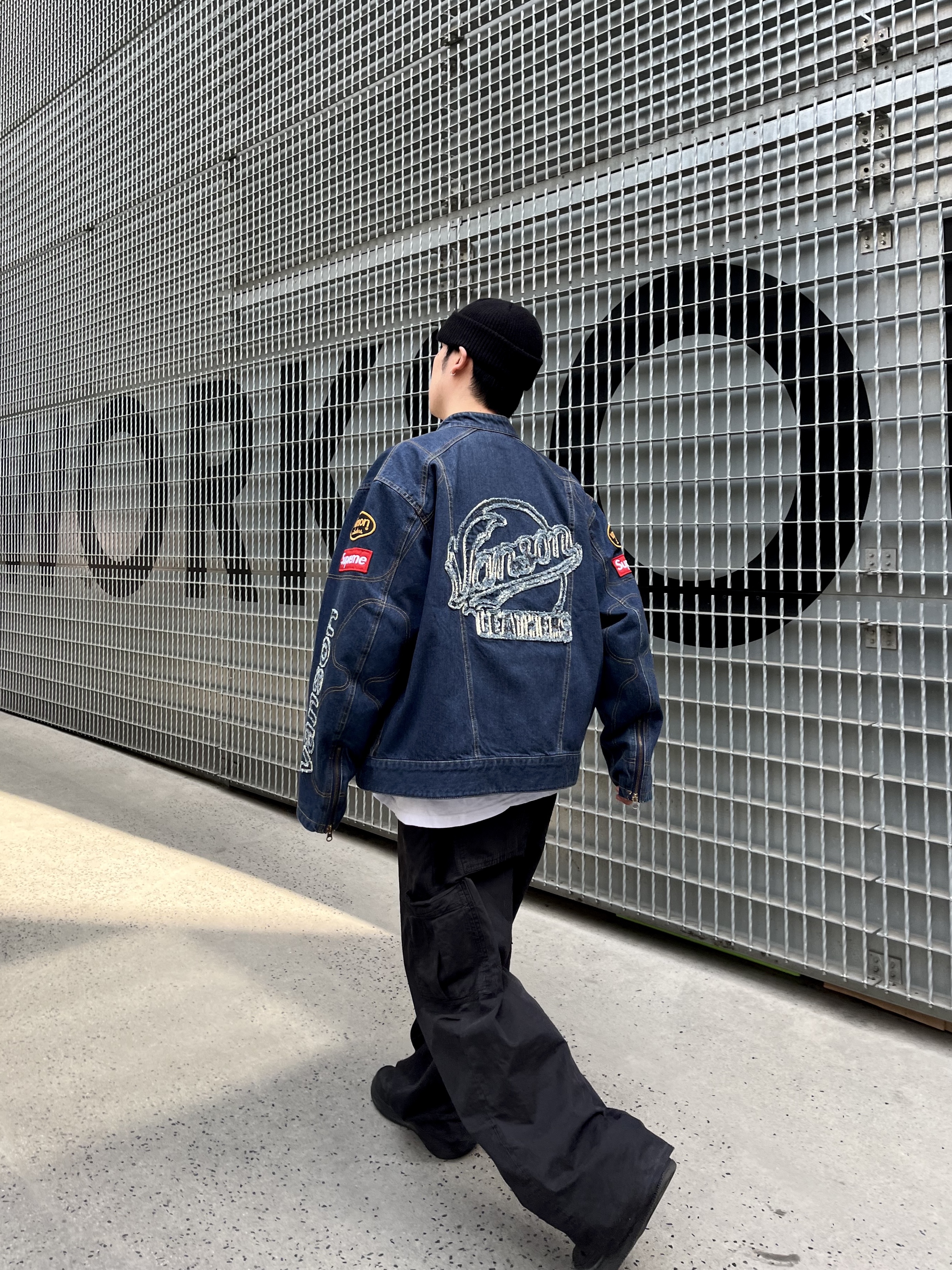 Supreme x Vanson Leathers Cordura Denim Jacket Blue - 22FW, Nike x Supreme Air Force 1 Low Black 착용 스타일 - 2