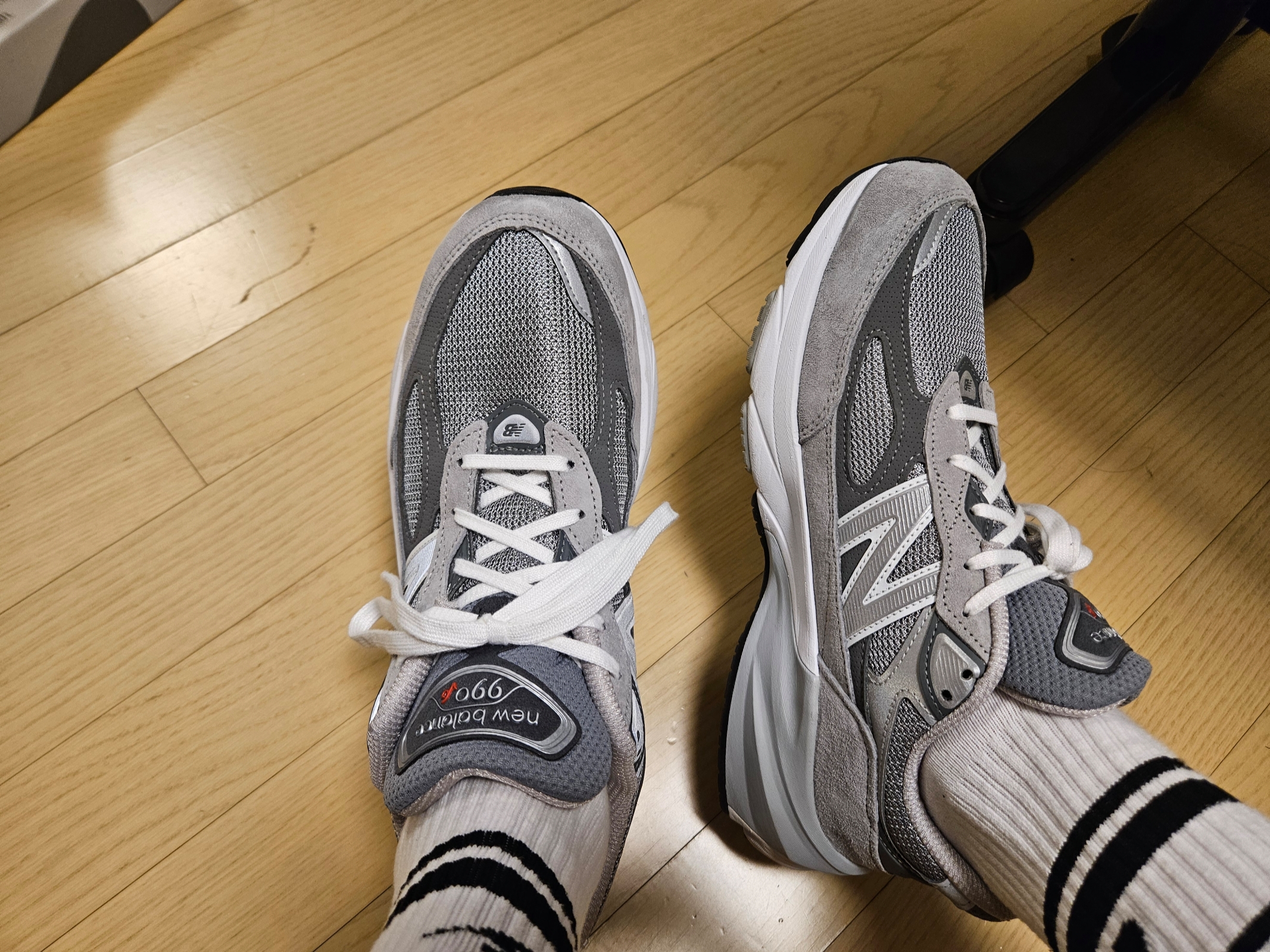 New Balance 990v6 Made in USA Grey - D Standard 착용 스타일